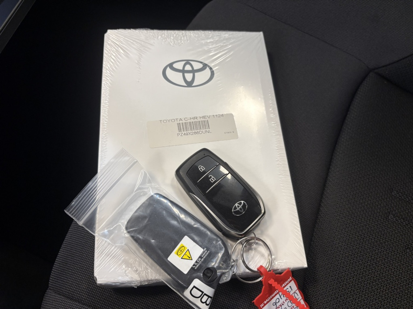 Foto van Toyota Toyota C-hr