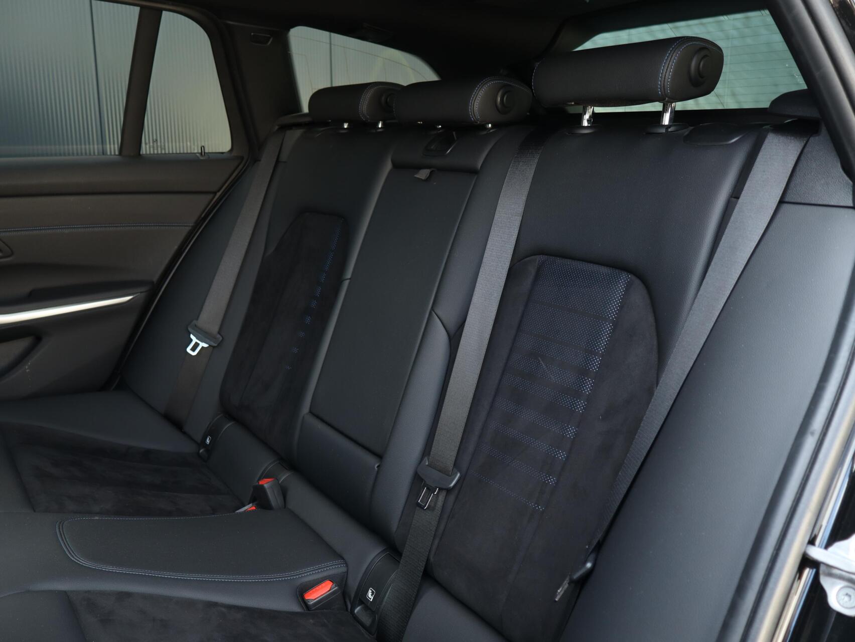 Foto van BMW 330e