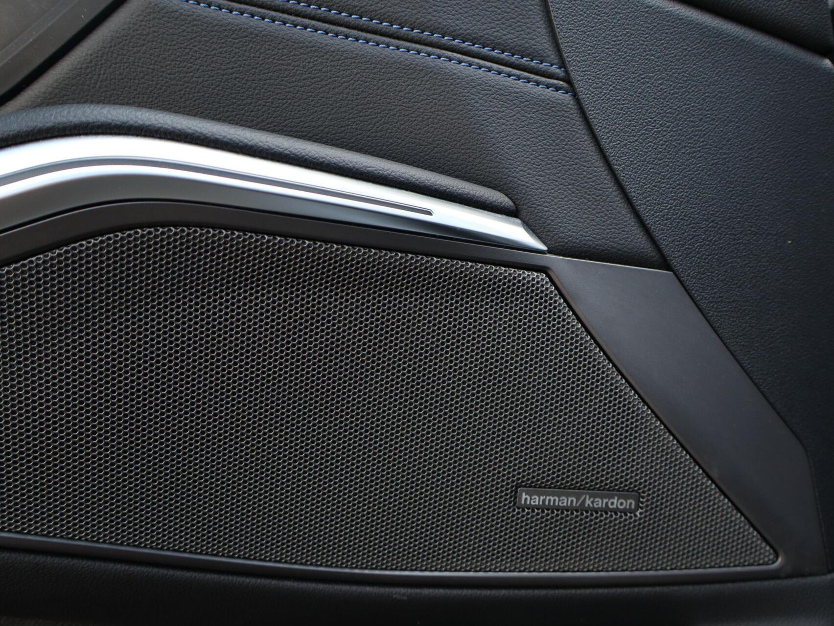 Foto van BMW 330e