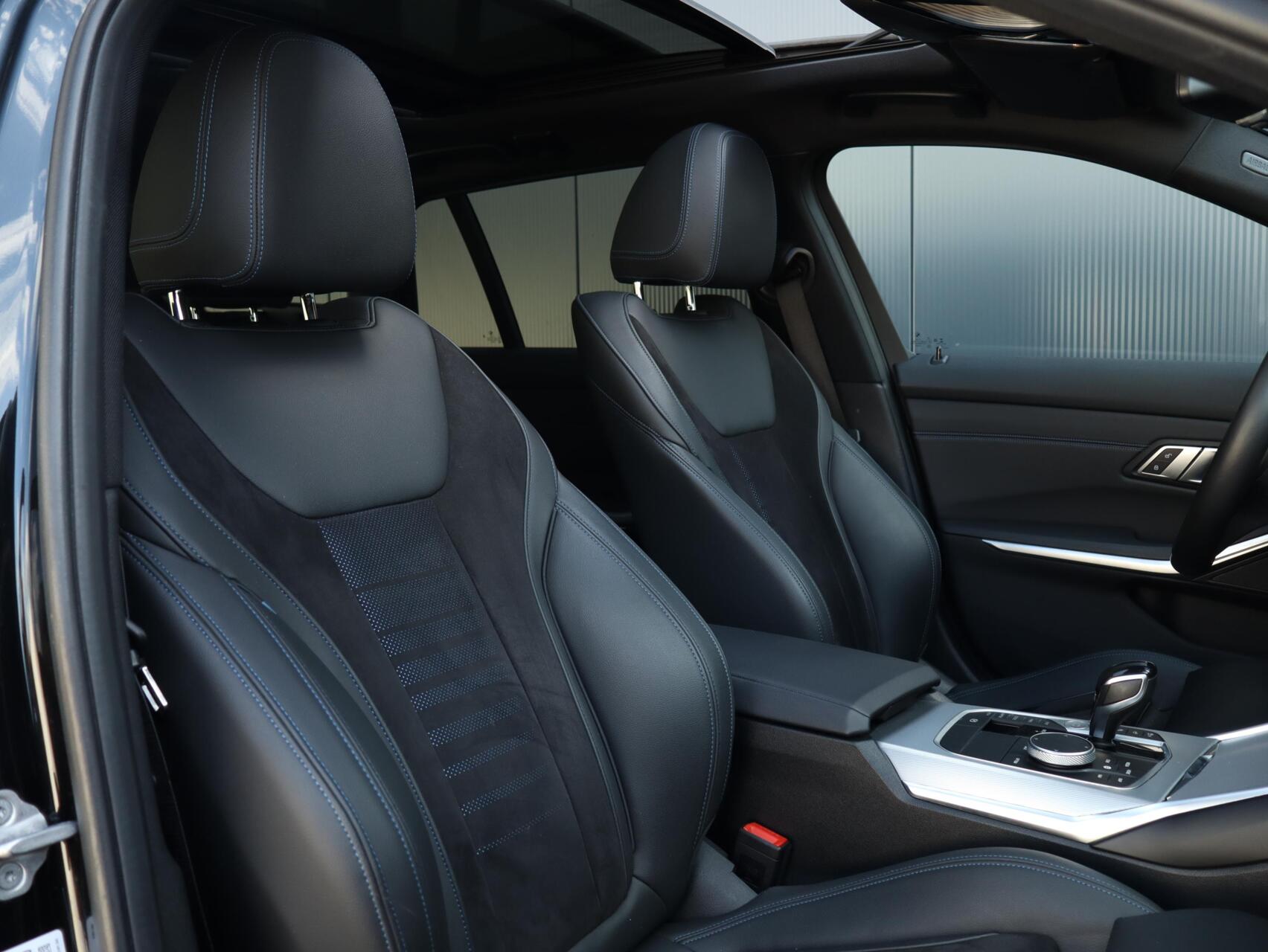 Foto van BMW 330e