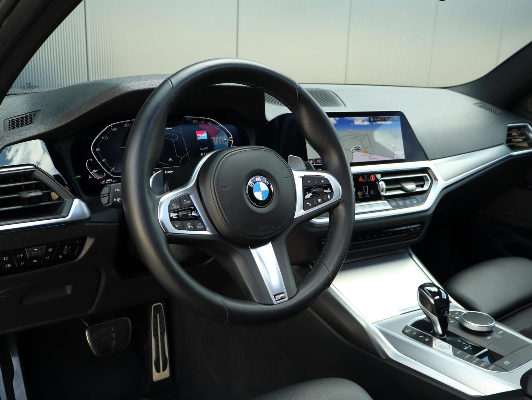 Foto van BMW 330e