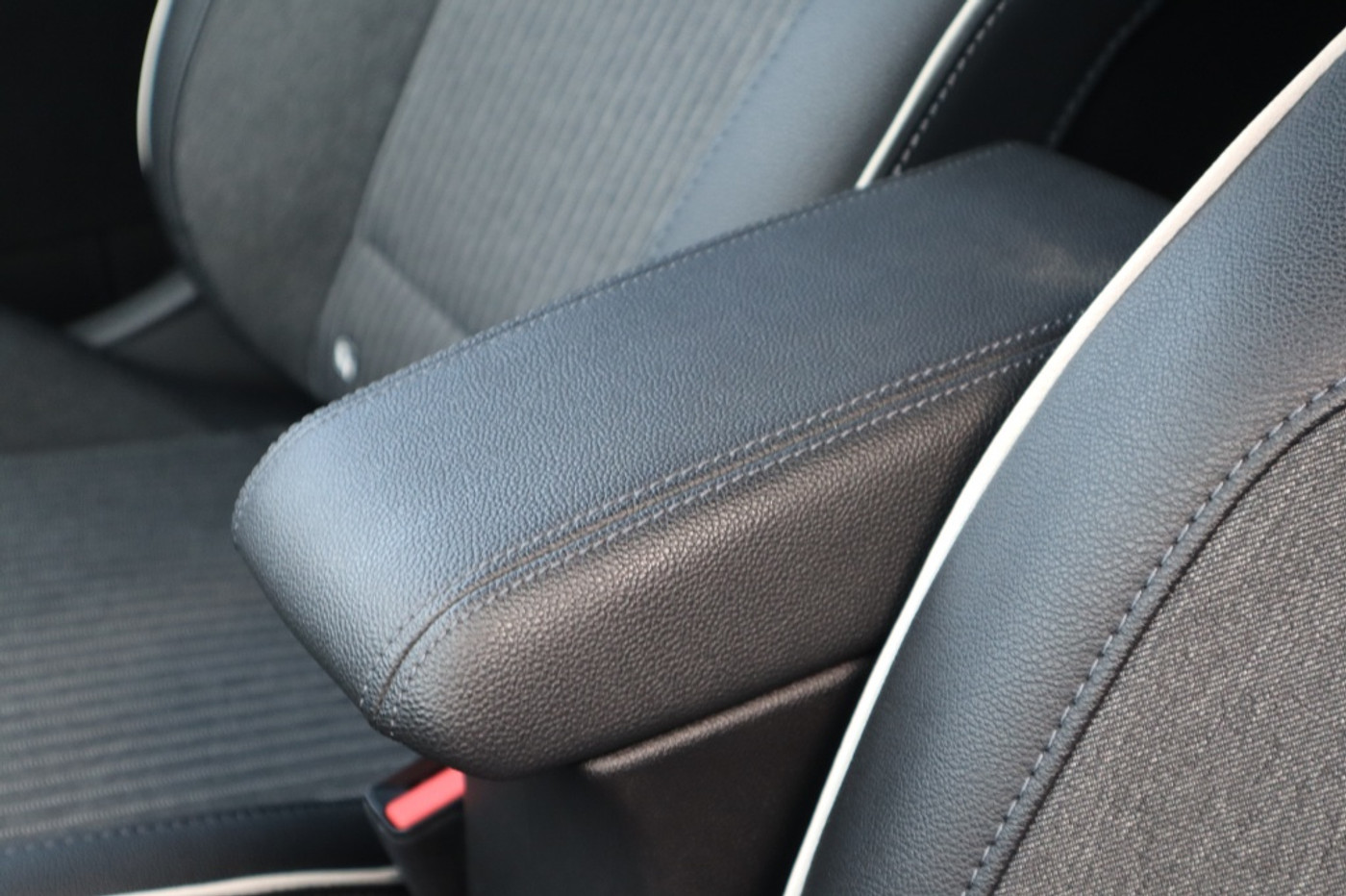 Foto van Mitsubishi Colt