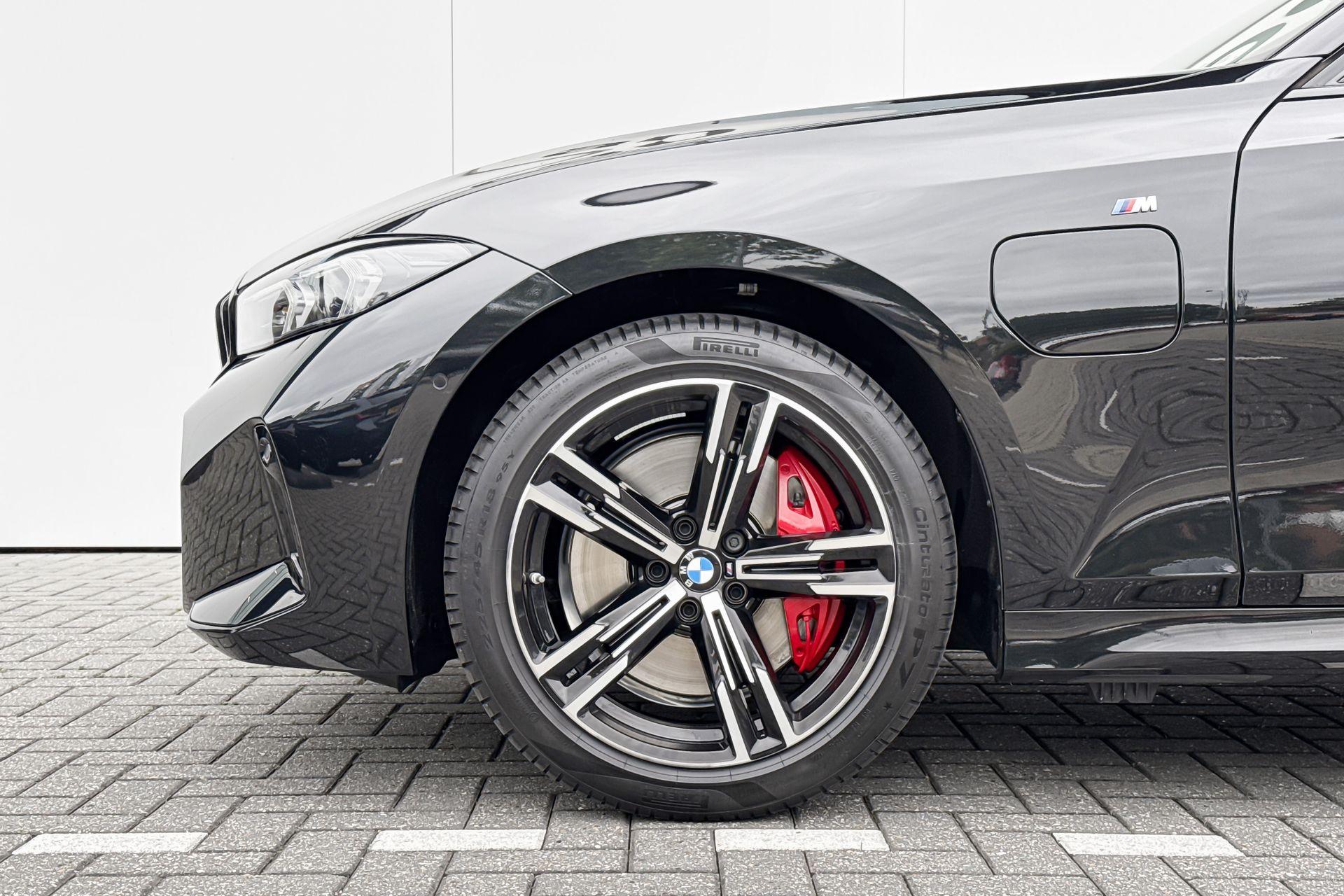 Foto van BMW 330e
