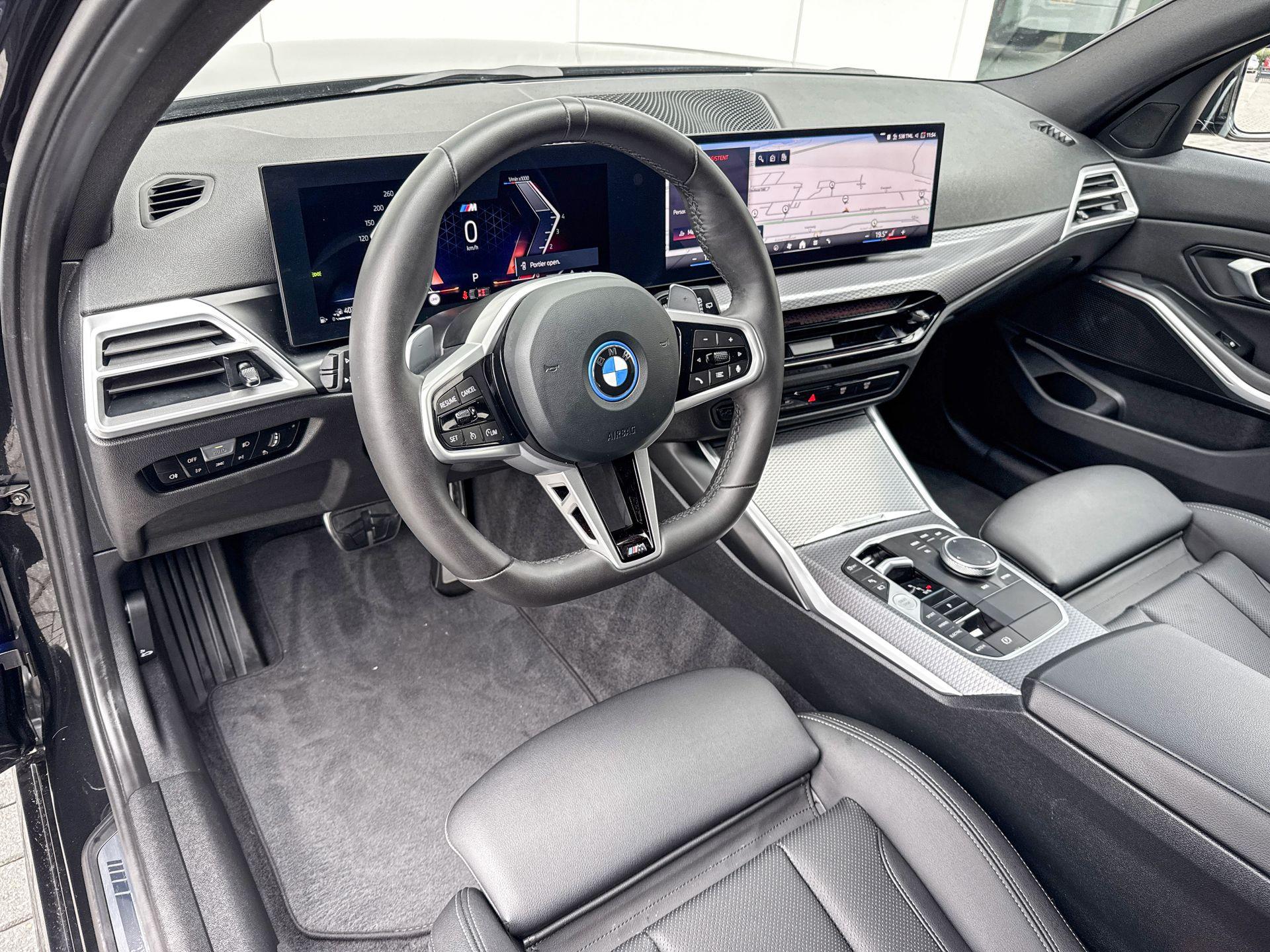 Foto van BMW 330e