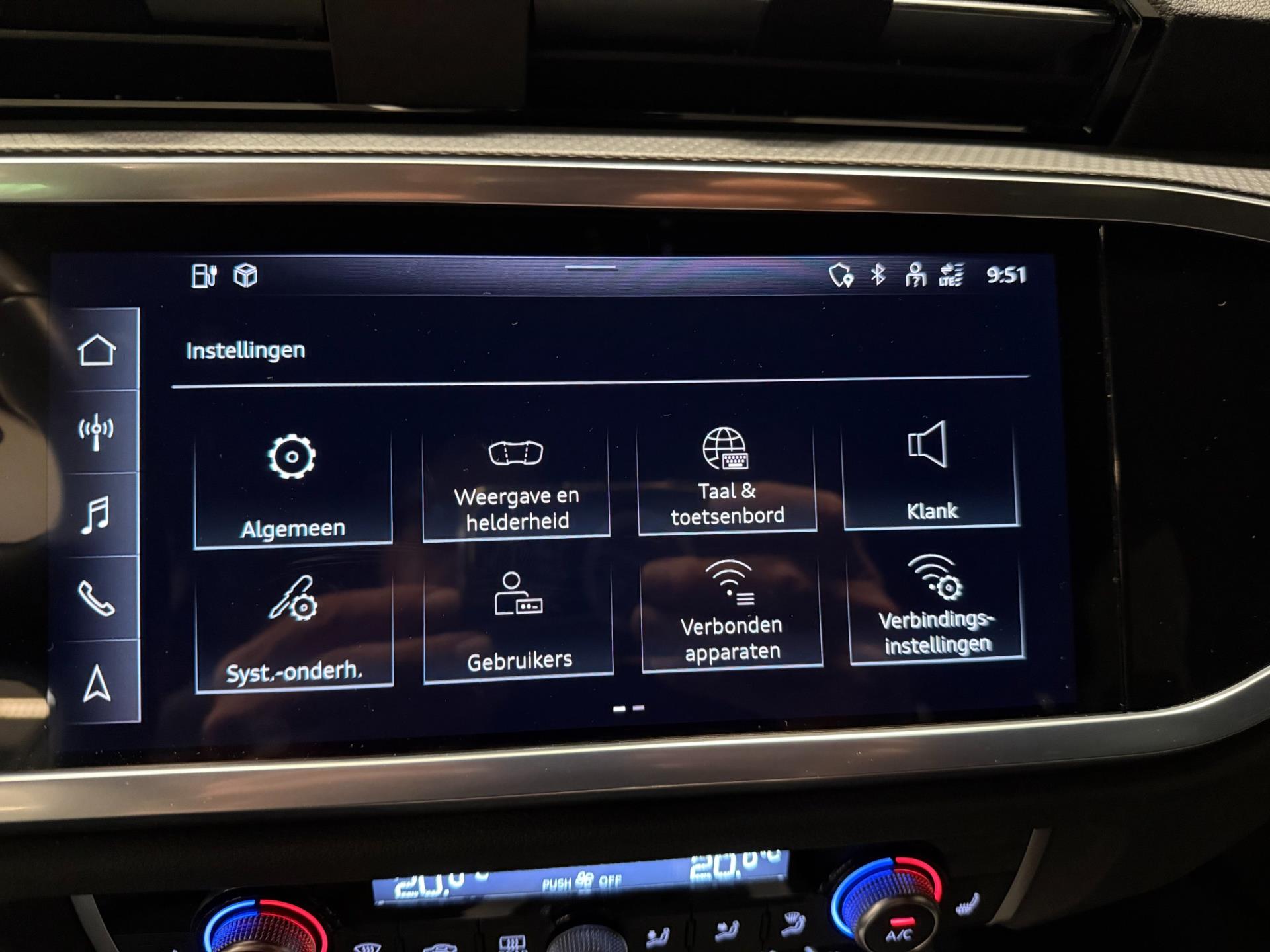 Foto van Audi Q3 E-tron