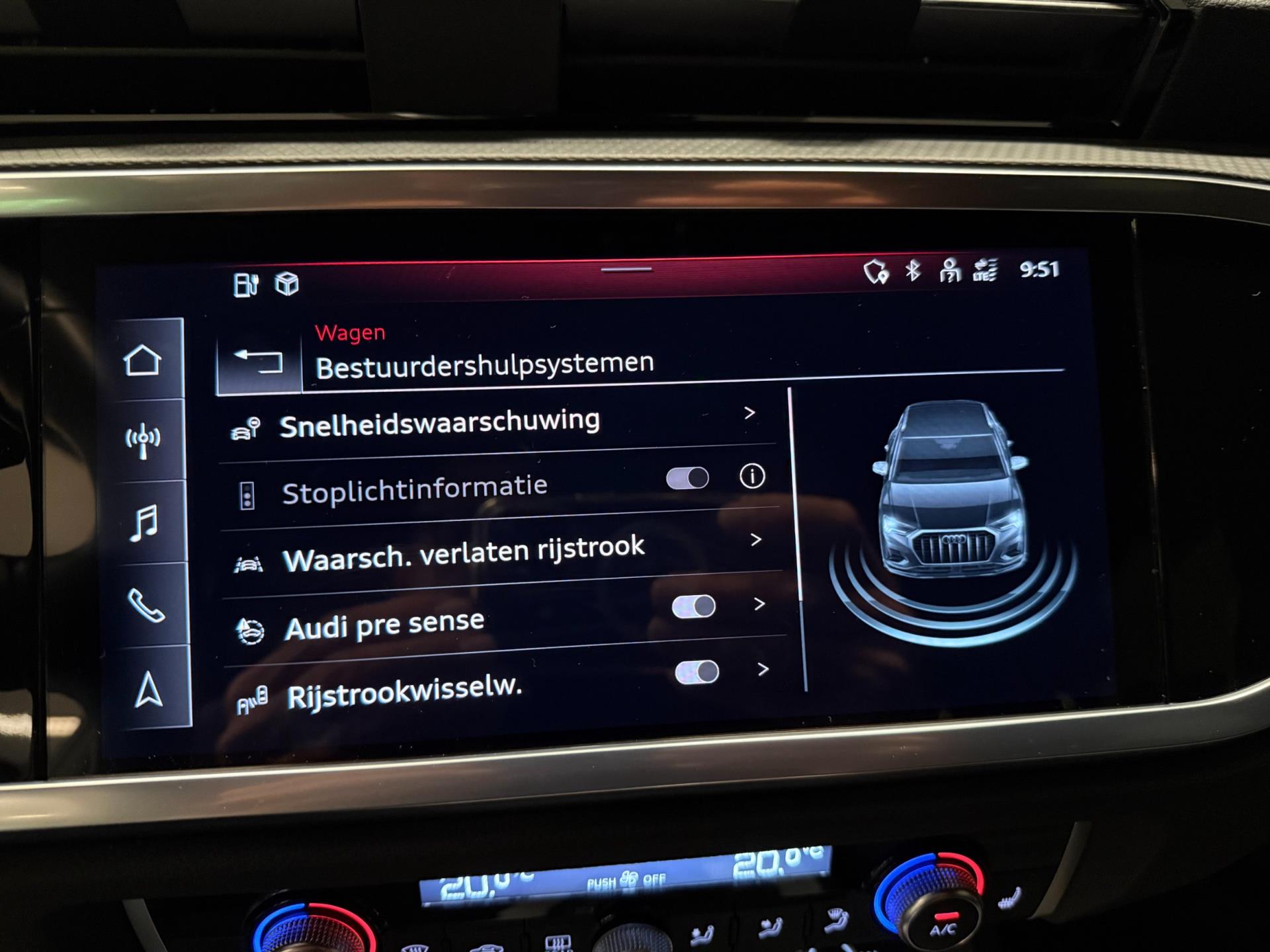 Foto van Audi Q3 E-tron