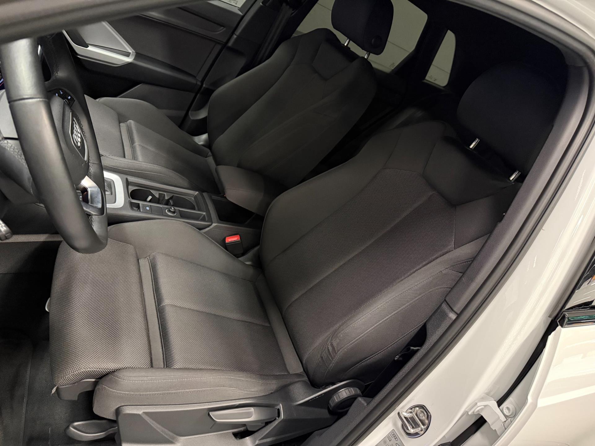 Foto van Audi Q3 E-tron