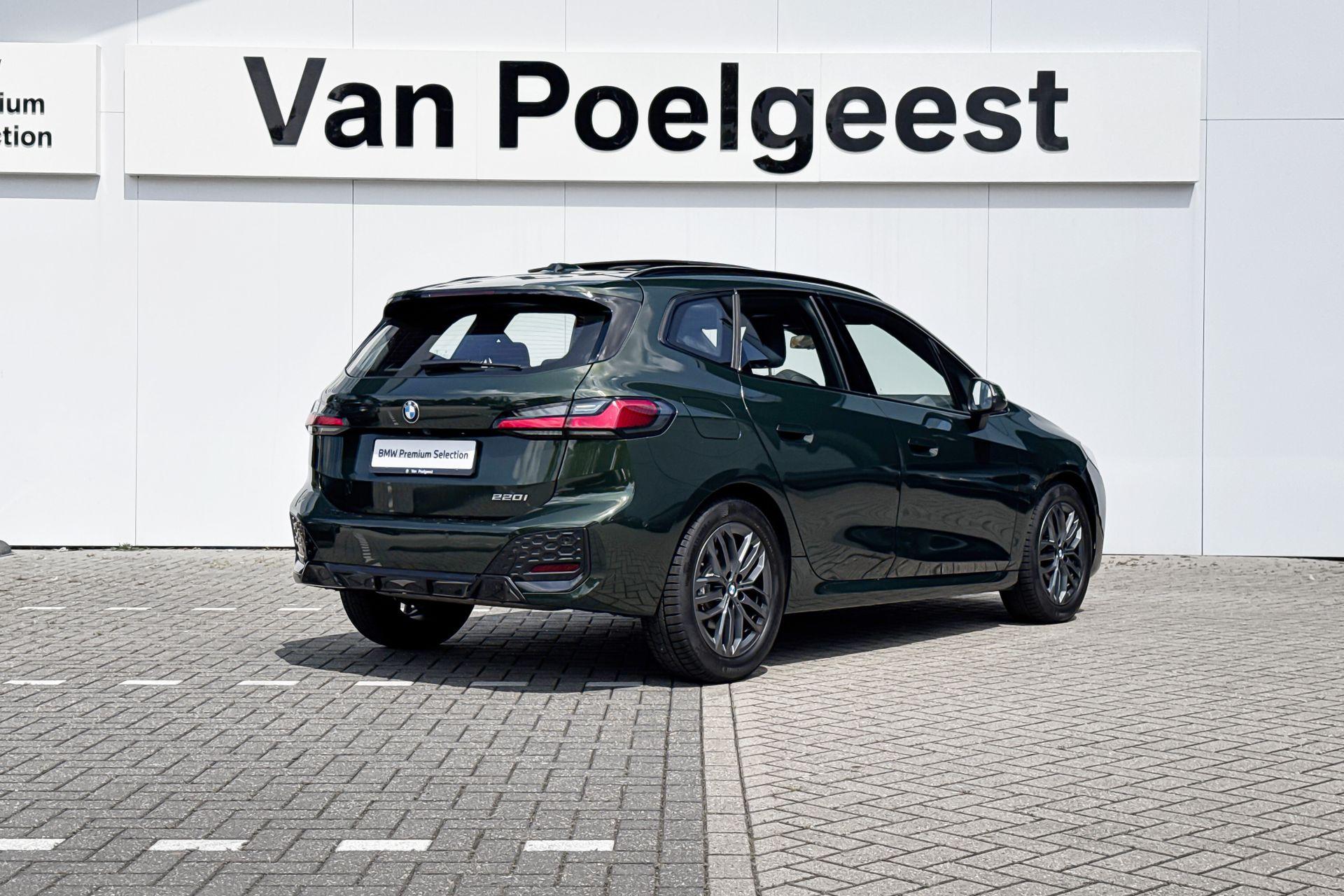 Foto van BMW 220i Active Tourer