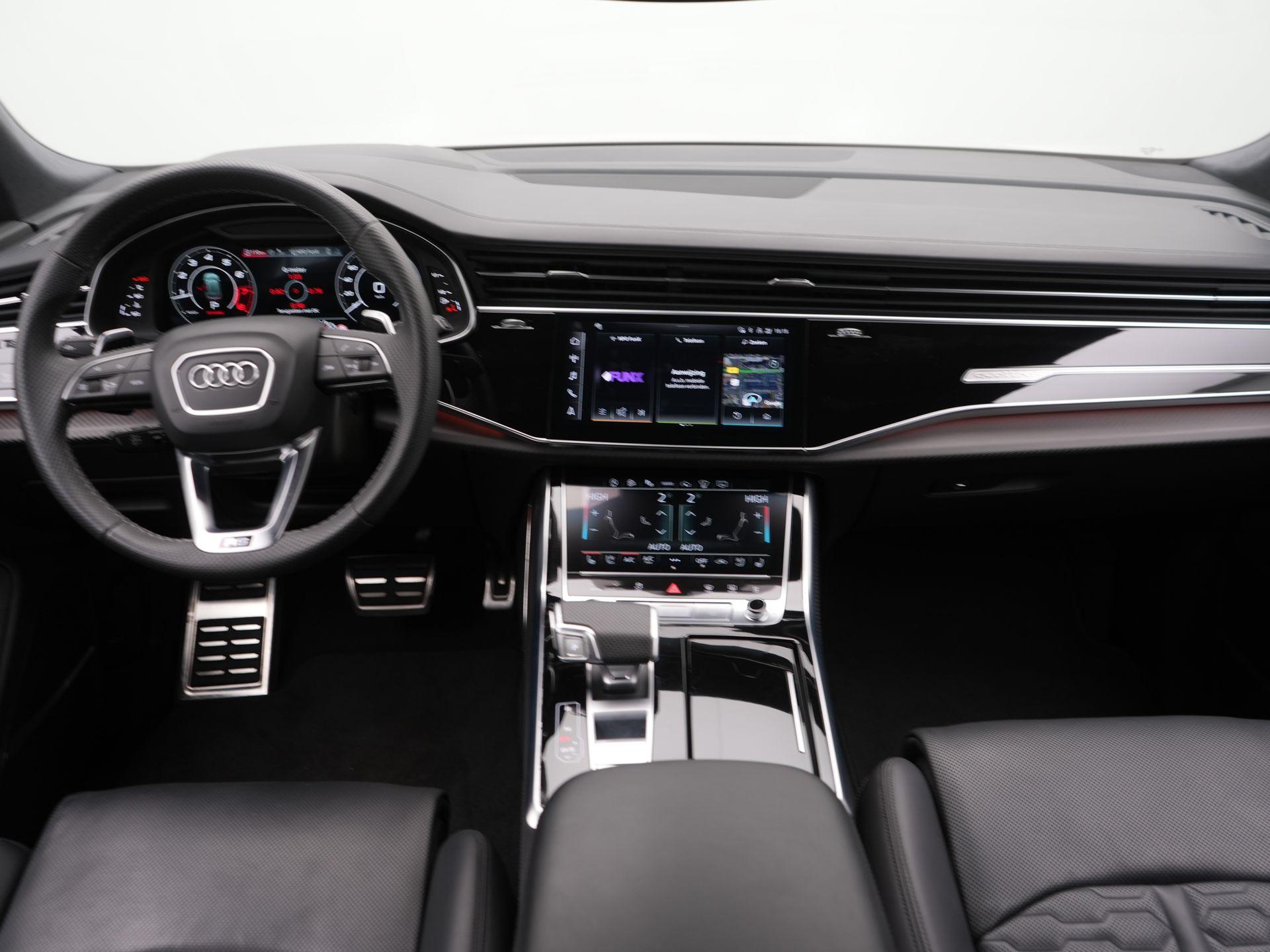 Foto van Audi Q8