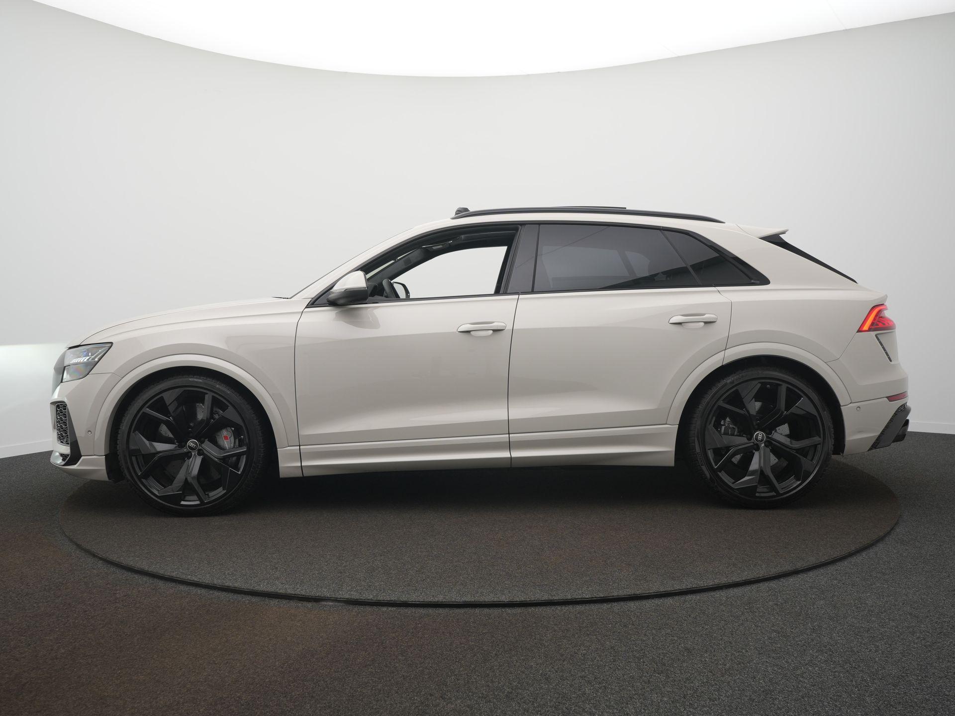 Foto van Audi Q8