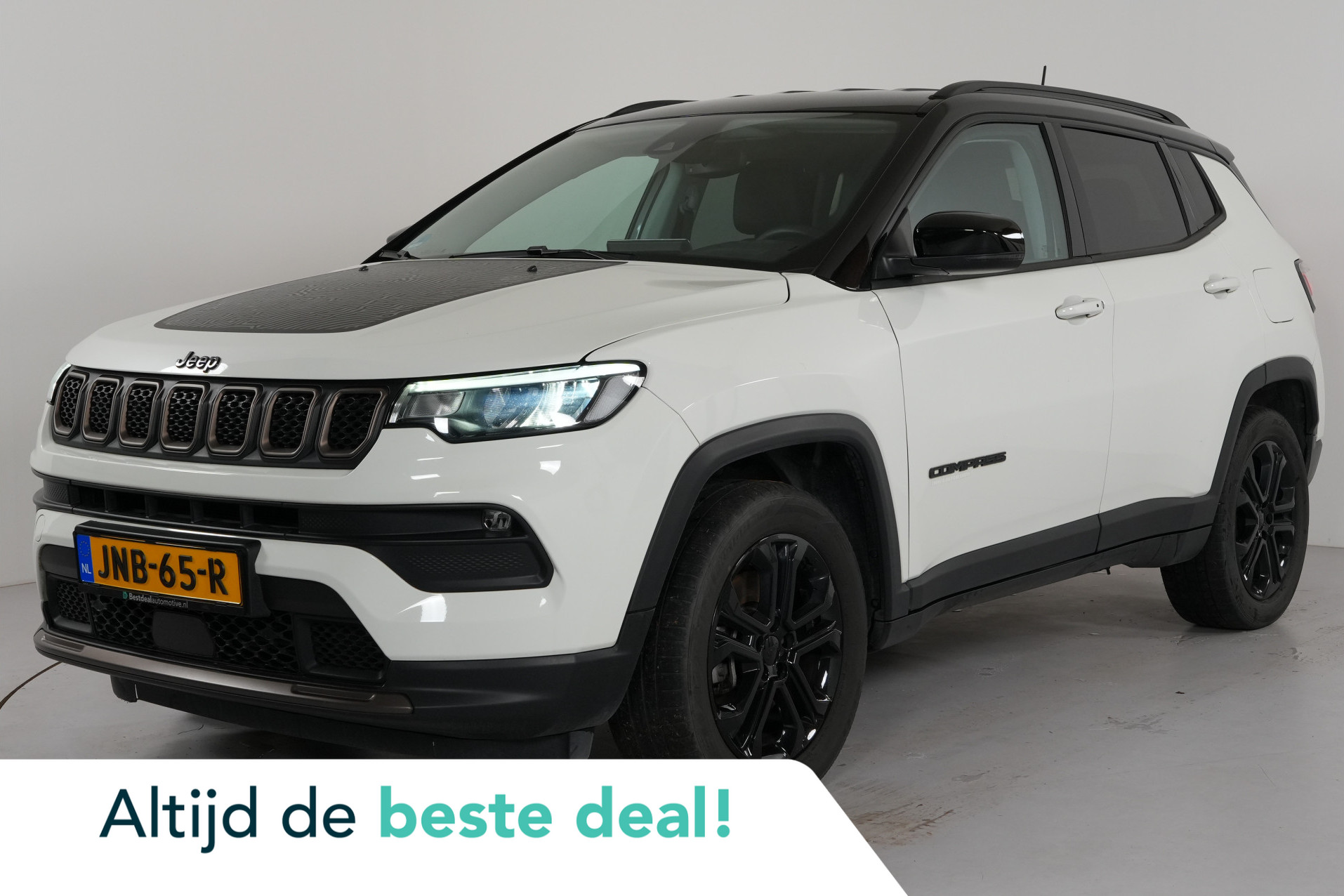 Jeep Compass 4xe 240pk PHEV 2022 - voorkant