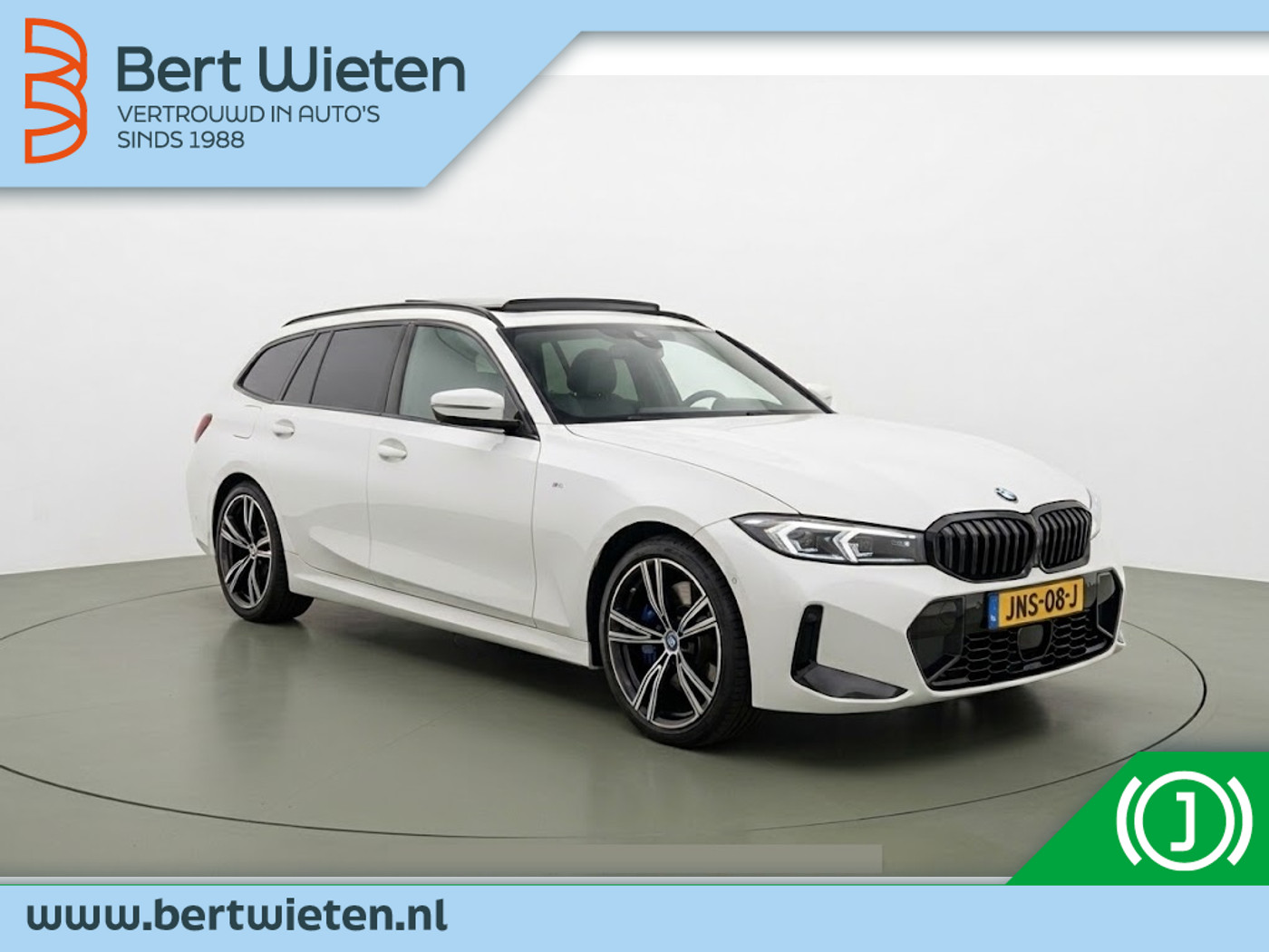 BMW 330e 330e | Laser Light | M Sport | Panoramadak | Compleet 2023 - voorkant