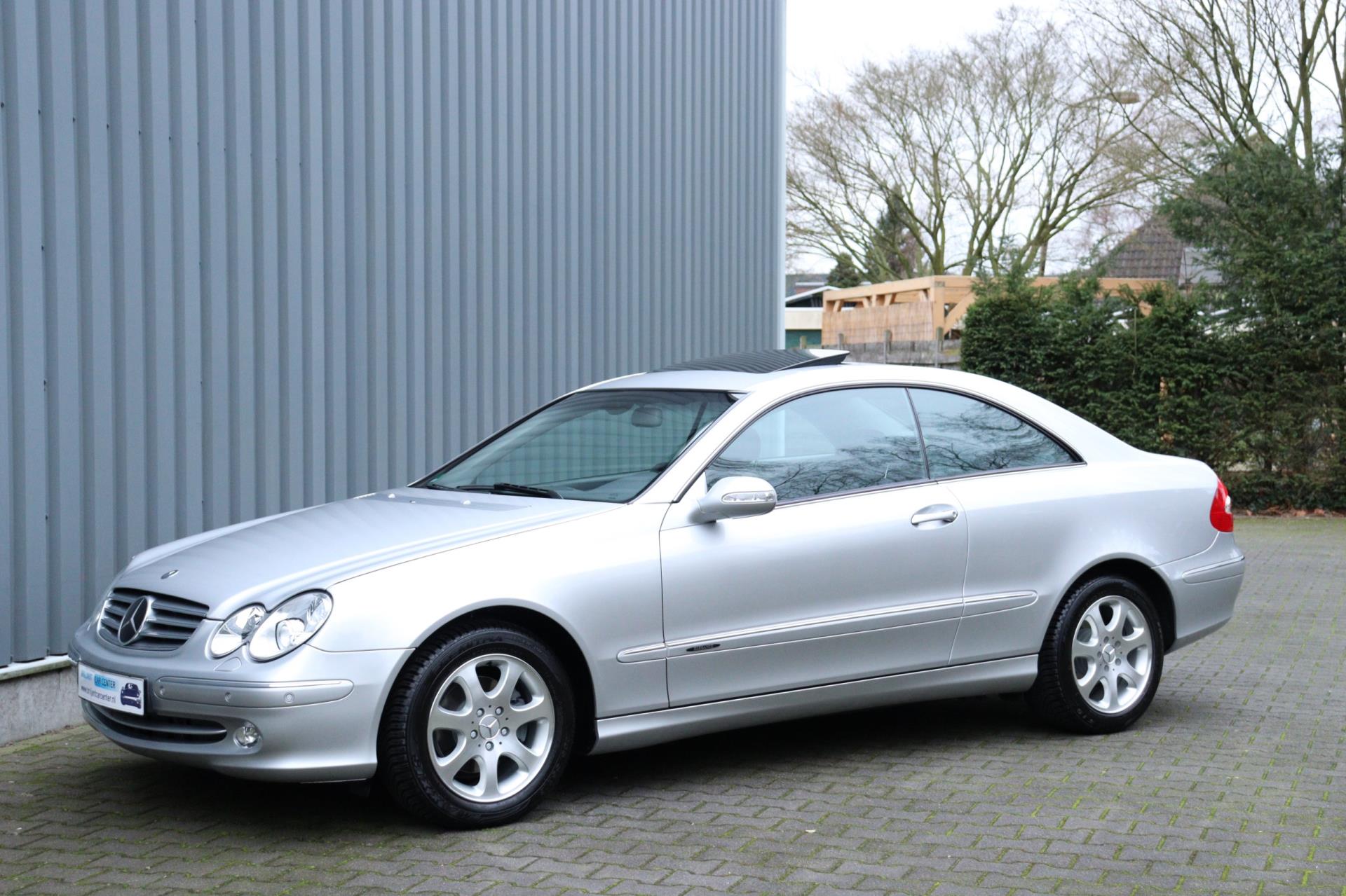 Foto van Mercedes-Benz CLK 200 Kompressor