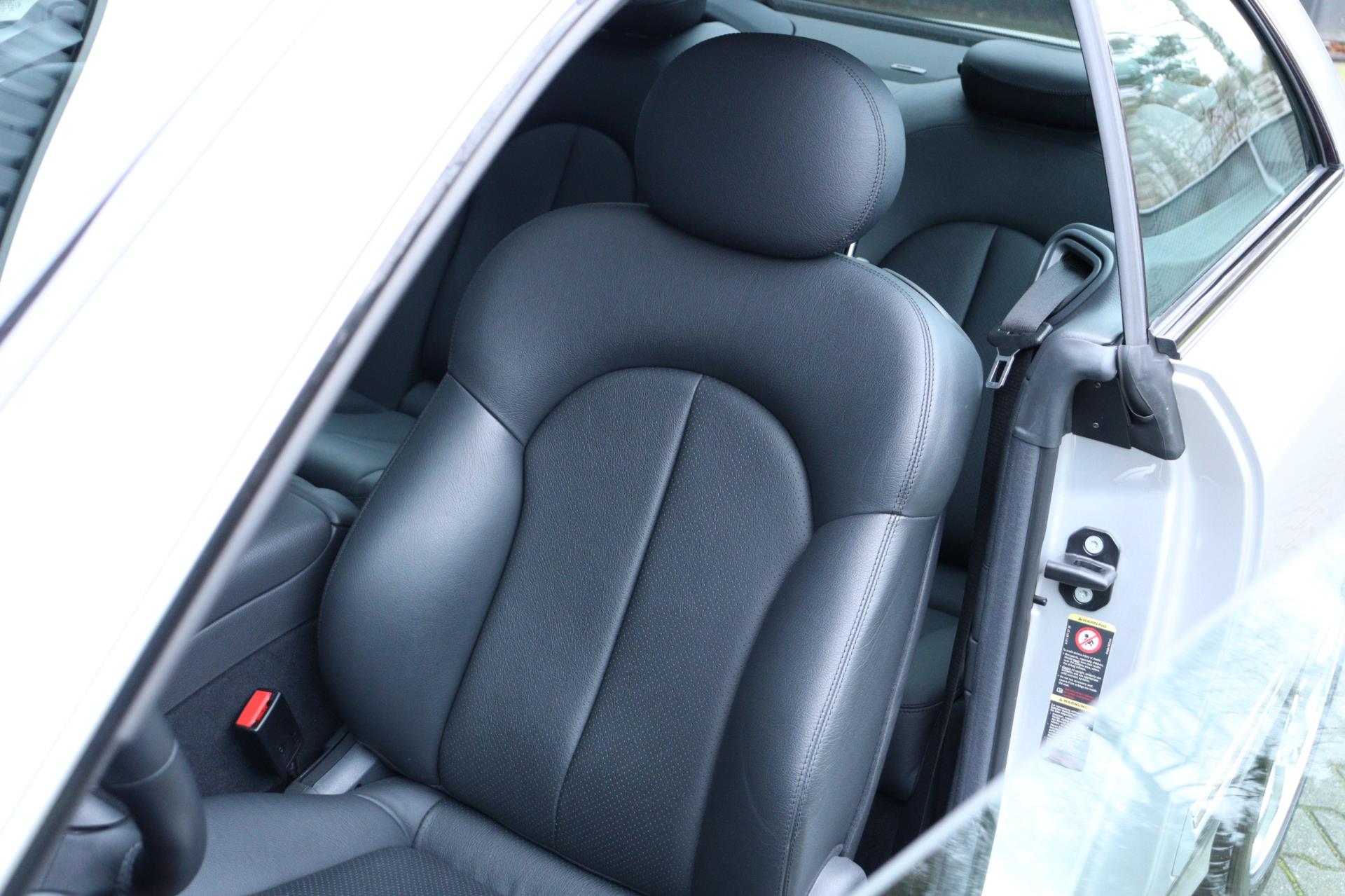 Foto van Mercedes-Benz CLK 200 Kompressor