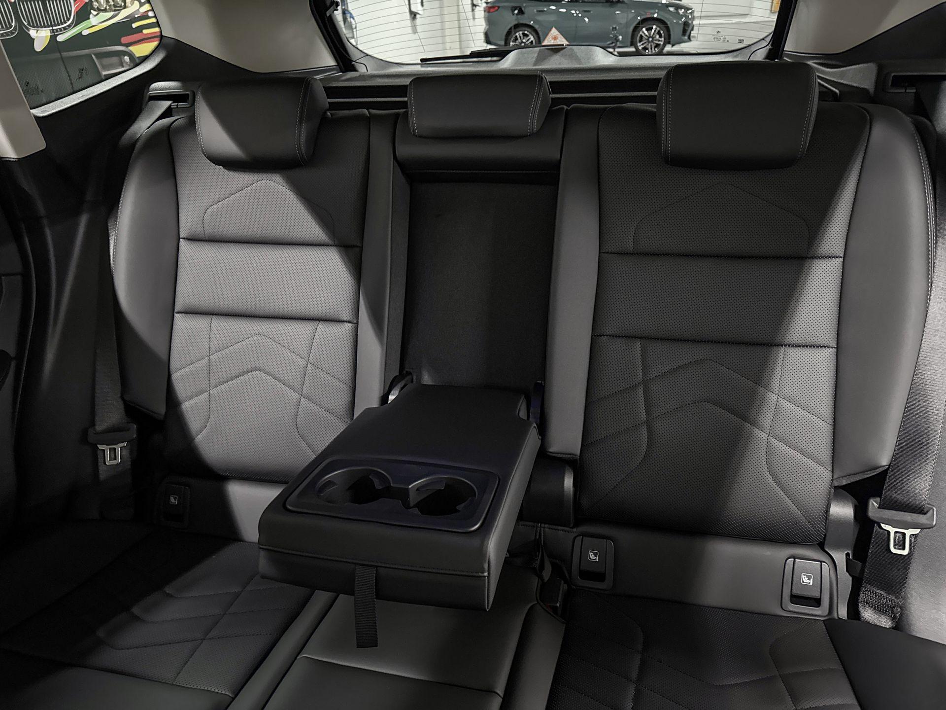 Foto van BMW Ix1 Edrive20