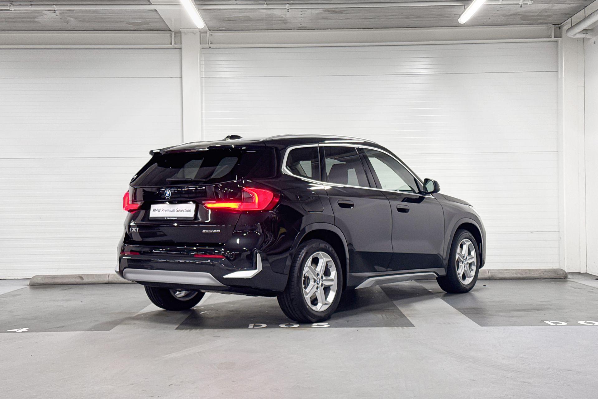 Foto van BMW Ix1 Edrive20