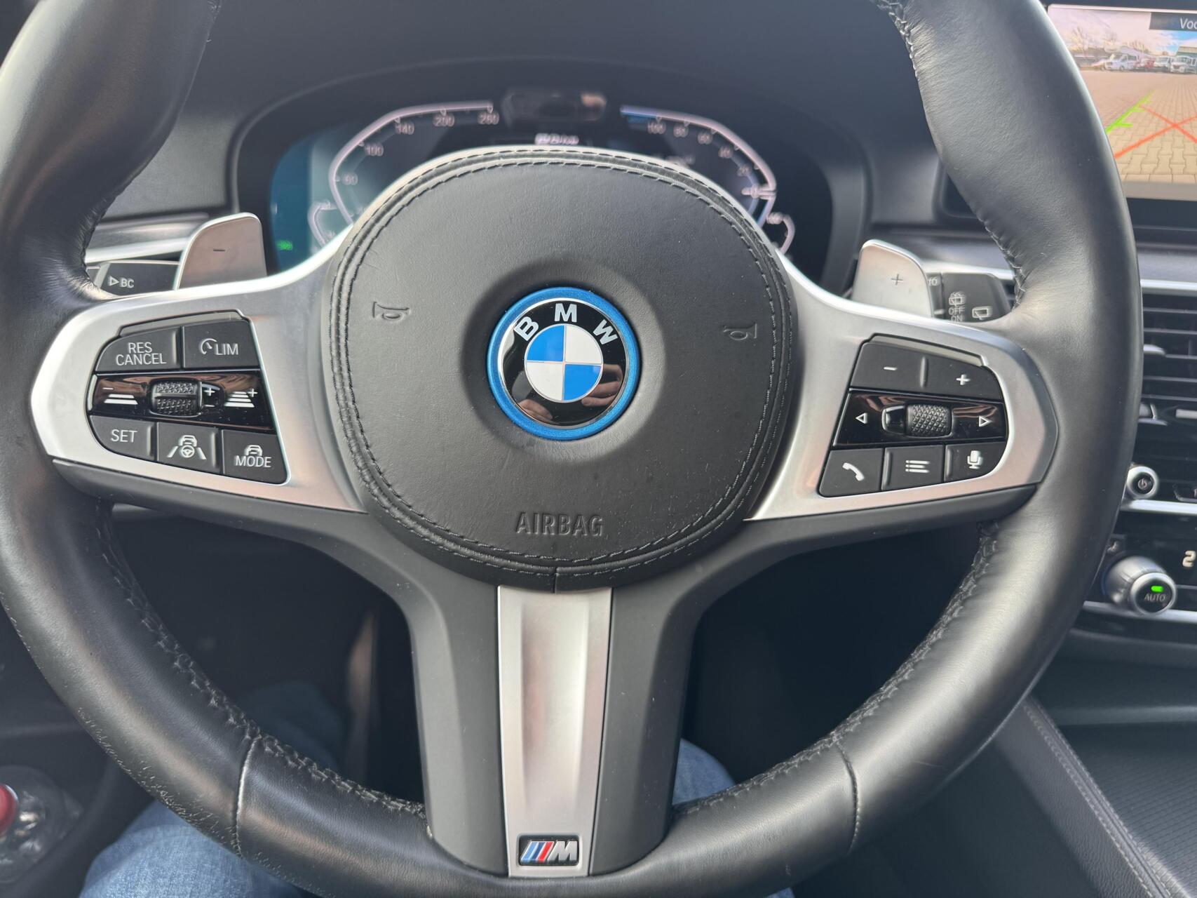 Foto van BMW 530e