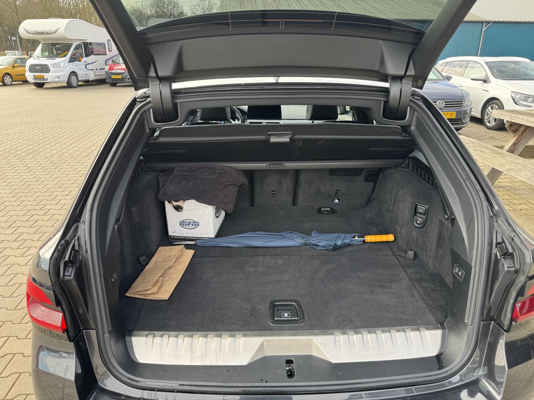 Foto van BMW 530e