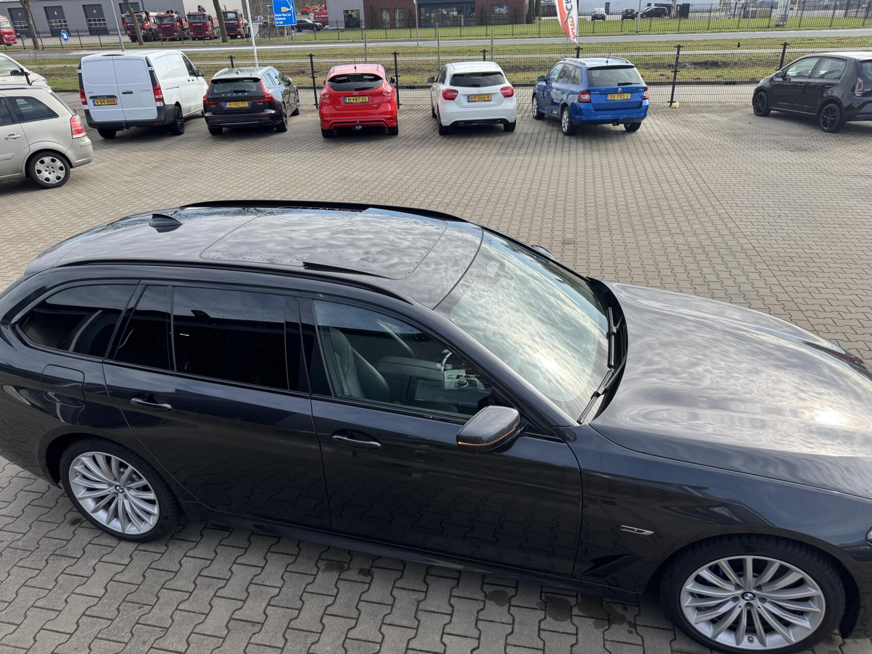 Foto van BMW 530e