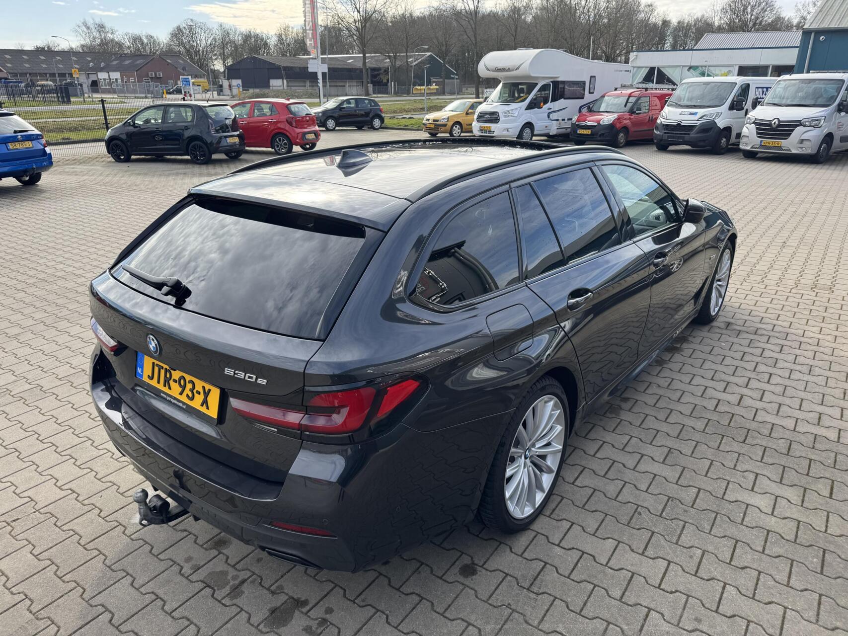 Foto van BMW 530e