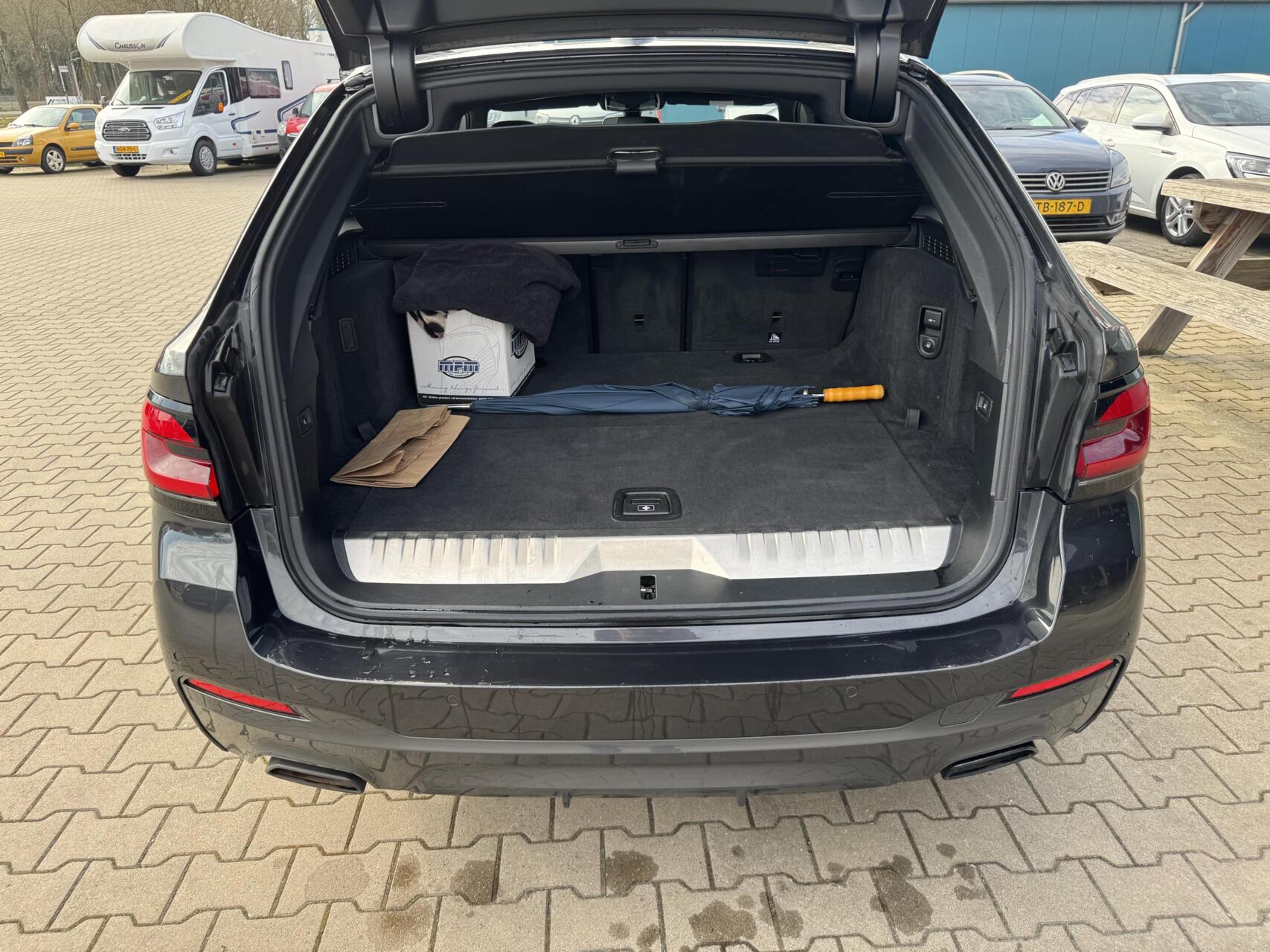 Foto van BMW 530e