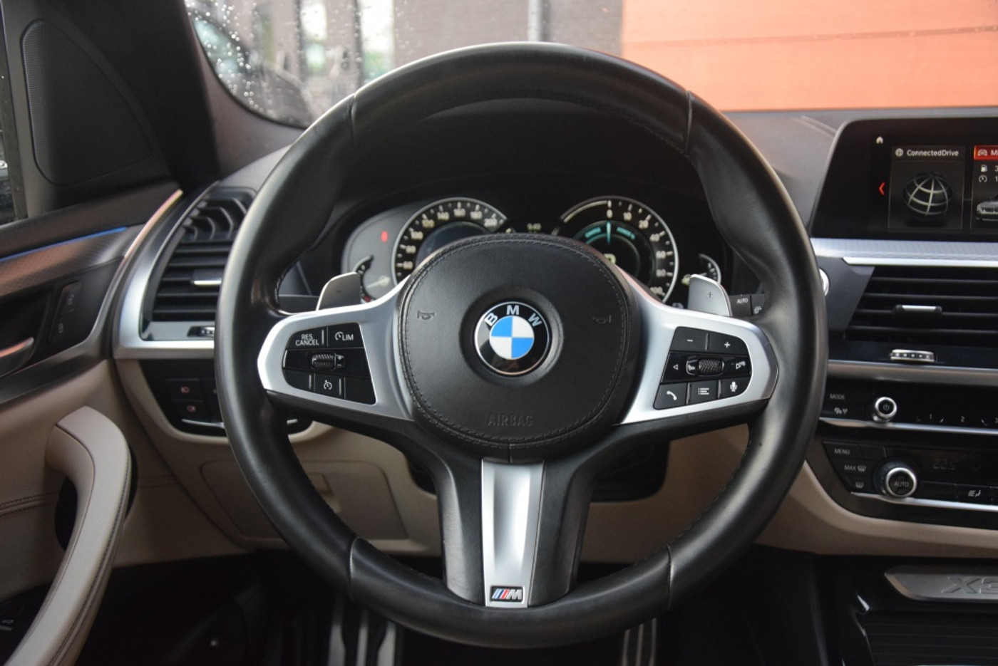 Foto van BMW X3 Xdrive30e