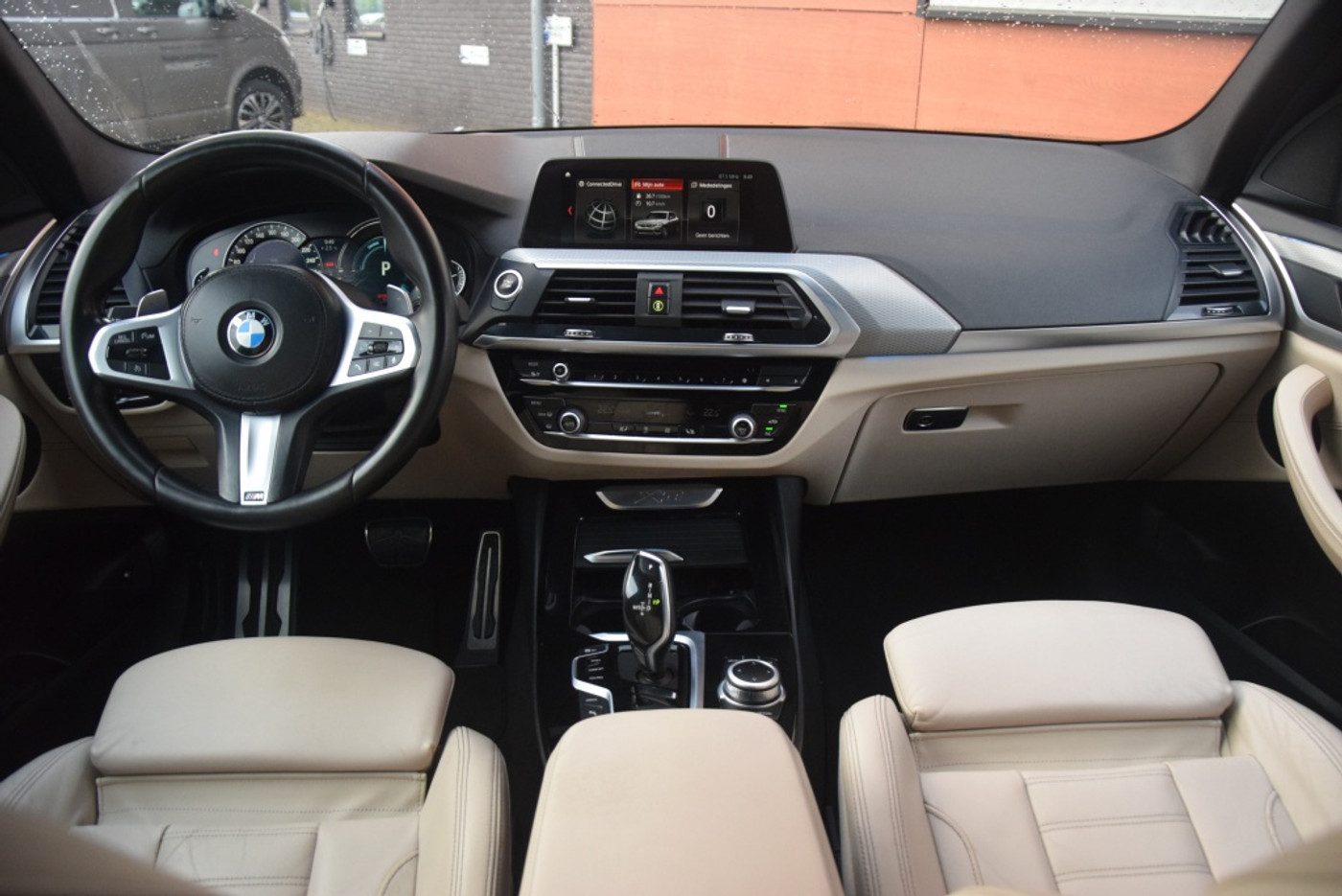 Foto van BMW X3 Xdrive30e