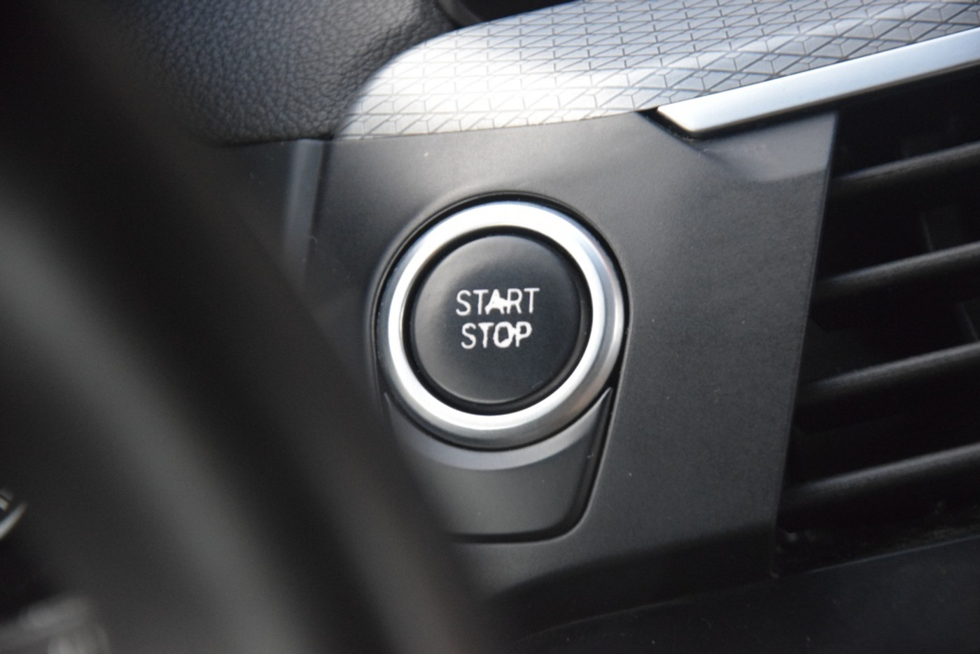 Foto van BMW X3 Xdrive30e