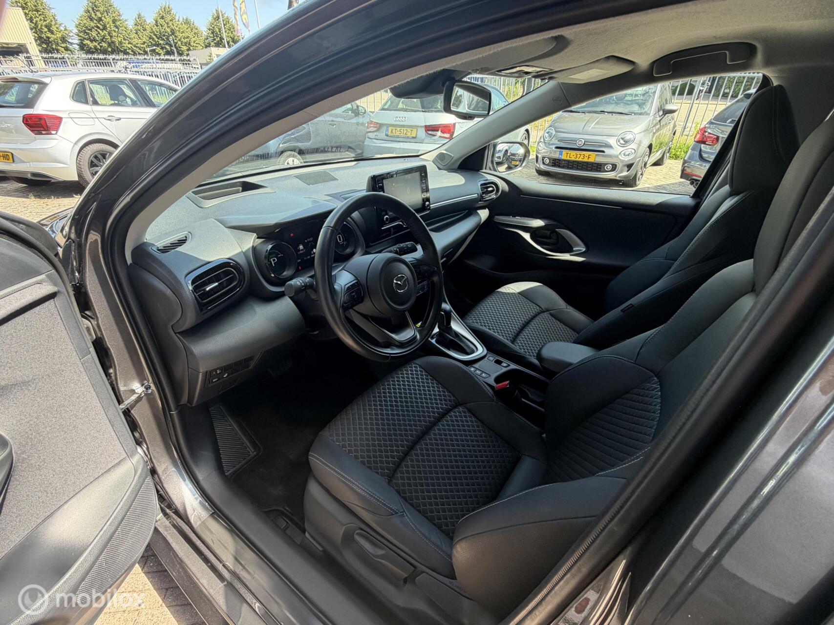 Foto van Mazda Mazda2 Hybrid