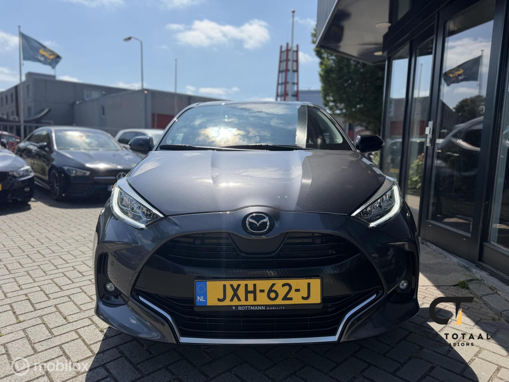 Foto van Mazda Mazda2 Hybrid