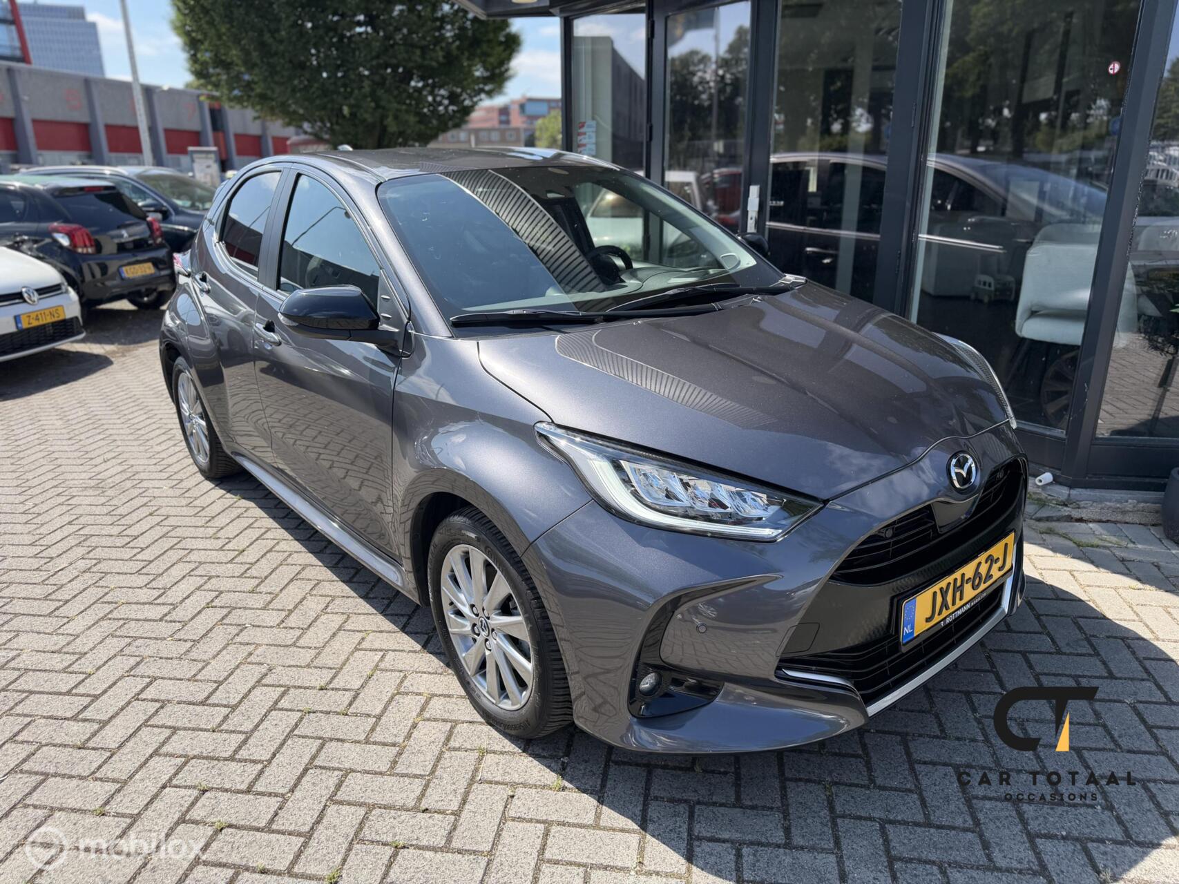 Foto van Mazda Mazda2 Hybrid