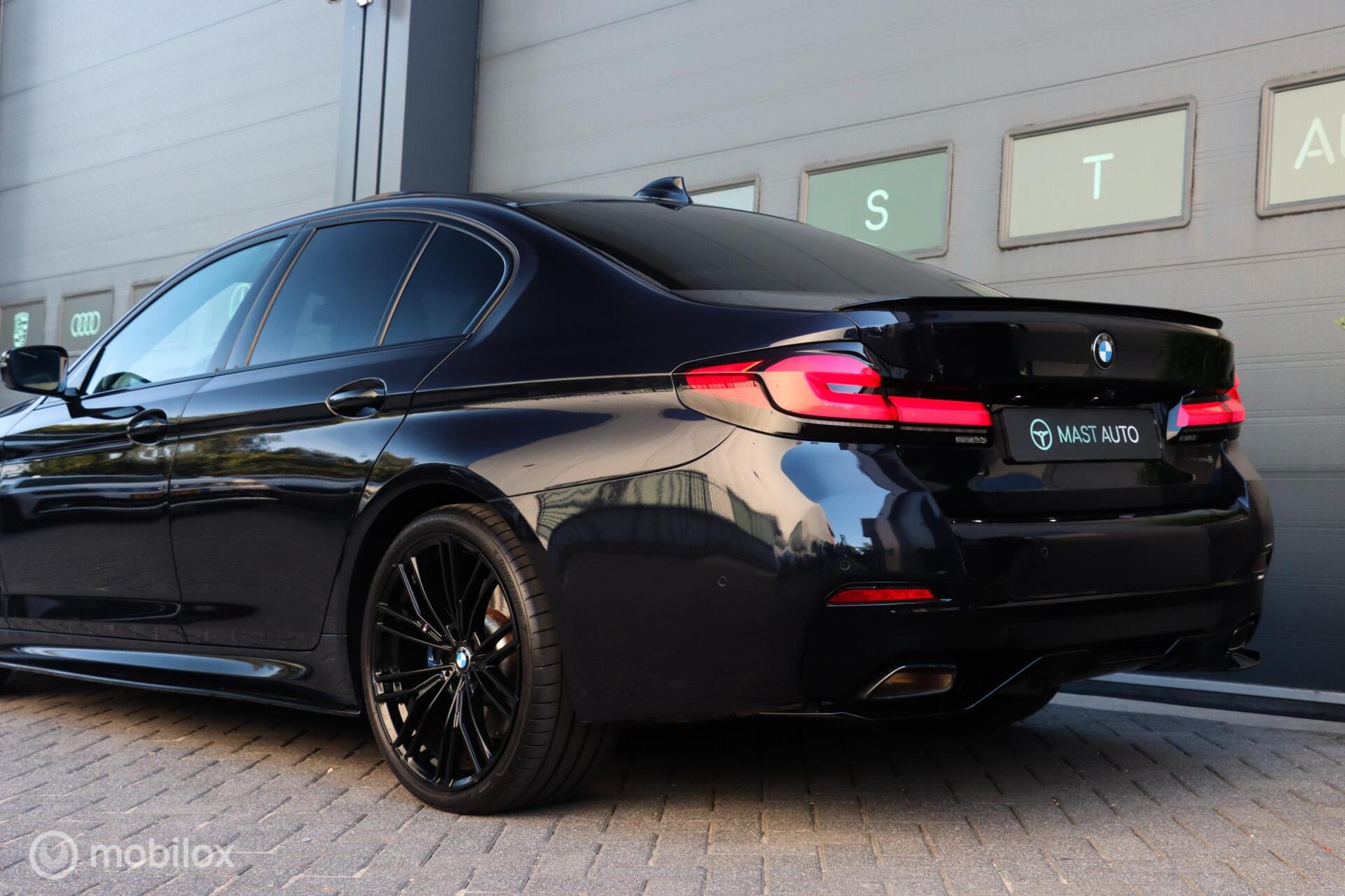 Foto van BMW 530e