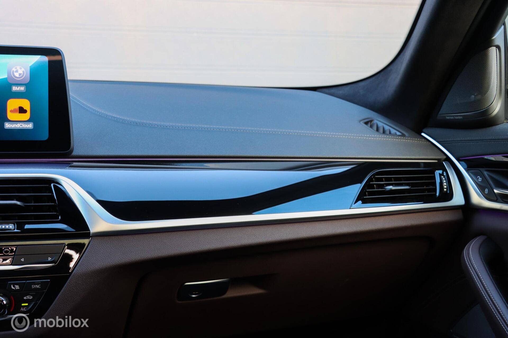 Foto van BMW 530e