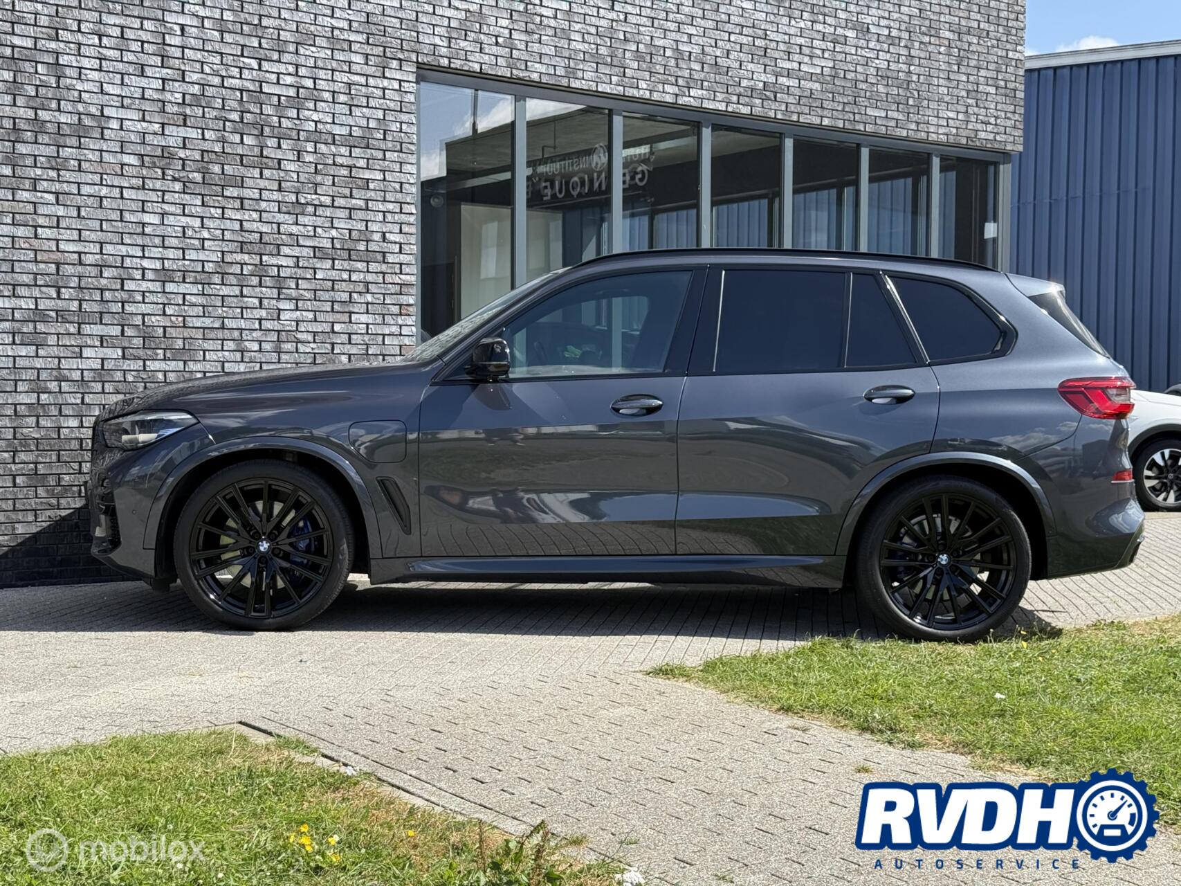 Foto van BMW X5 Xdrive45e