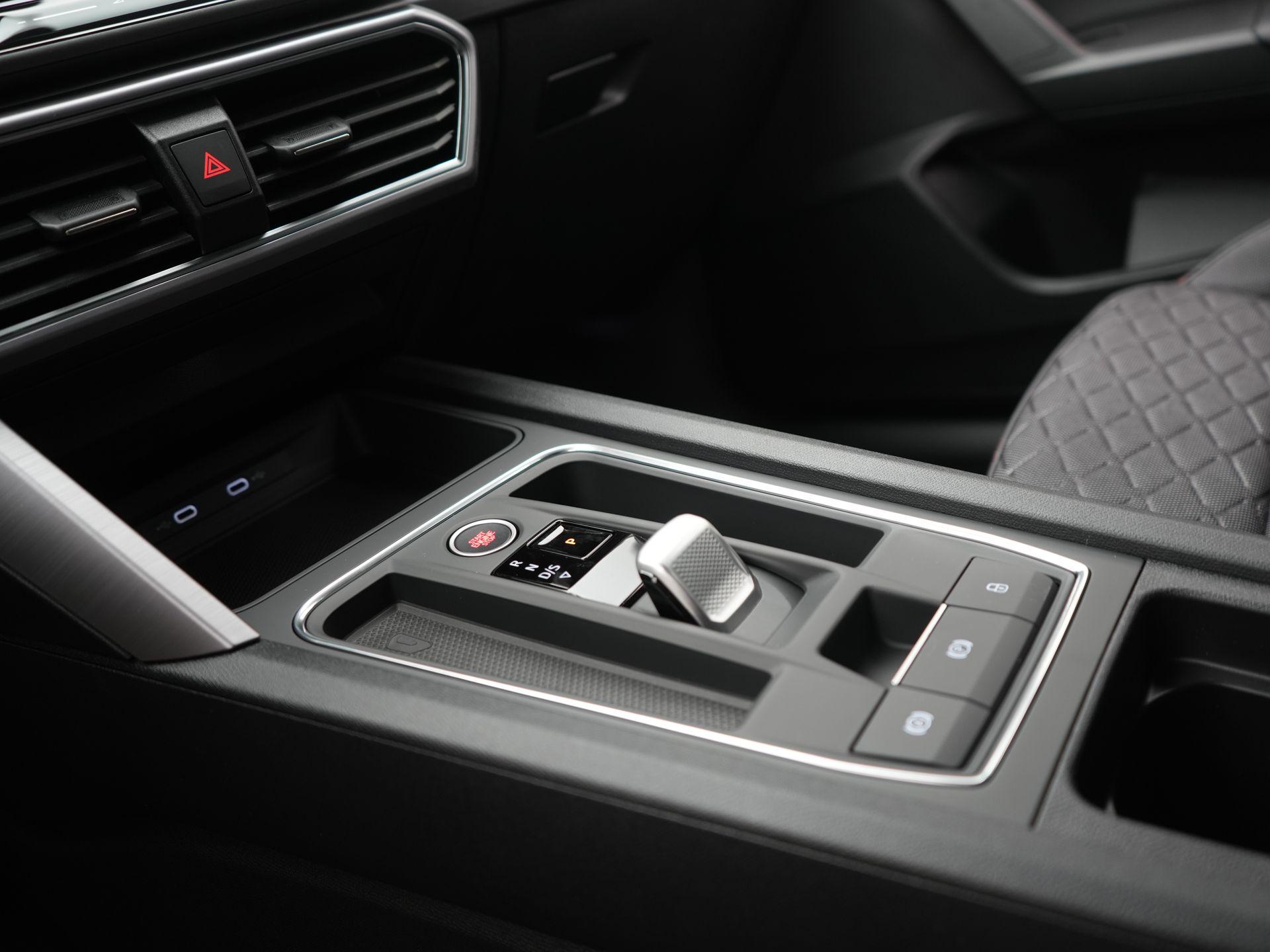 Foto van Seat Seat Leon SP E-hybrid150