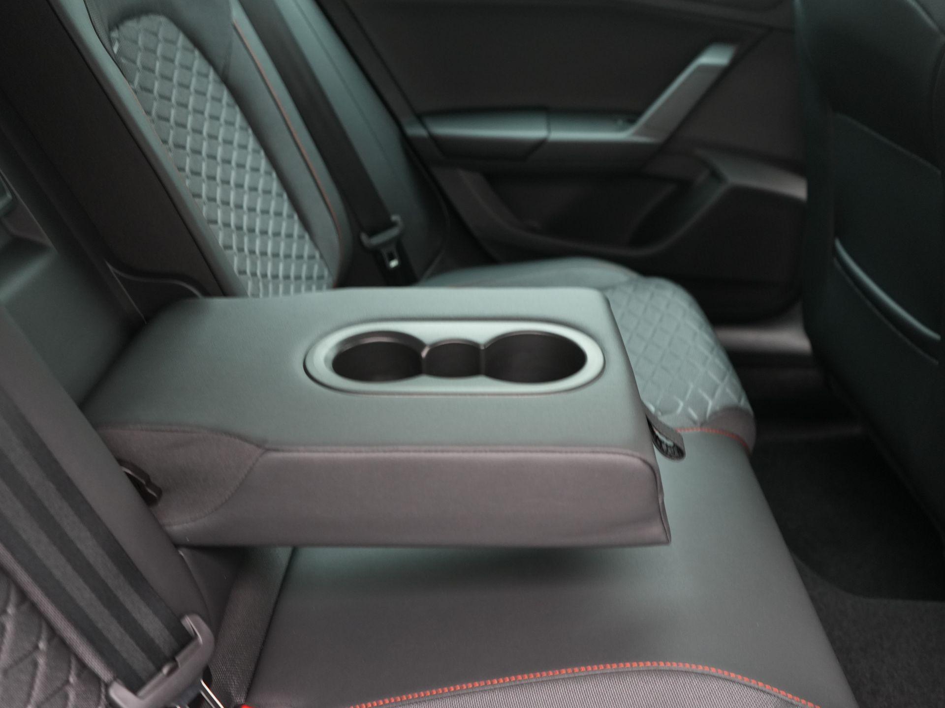 Foto van Seat Seat Leon SP E-hybrid150