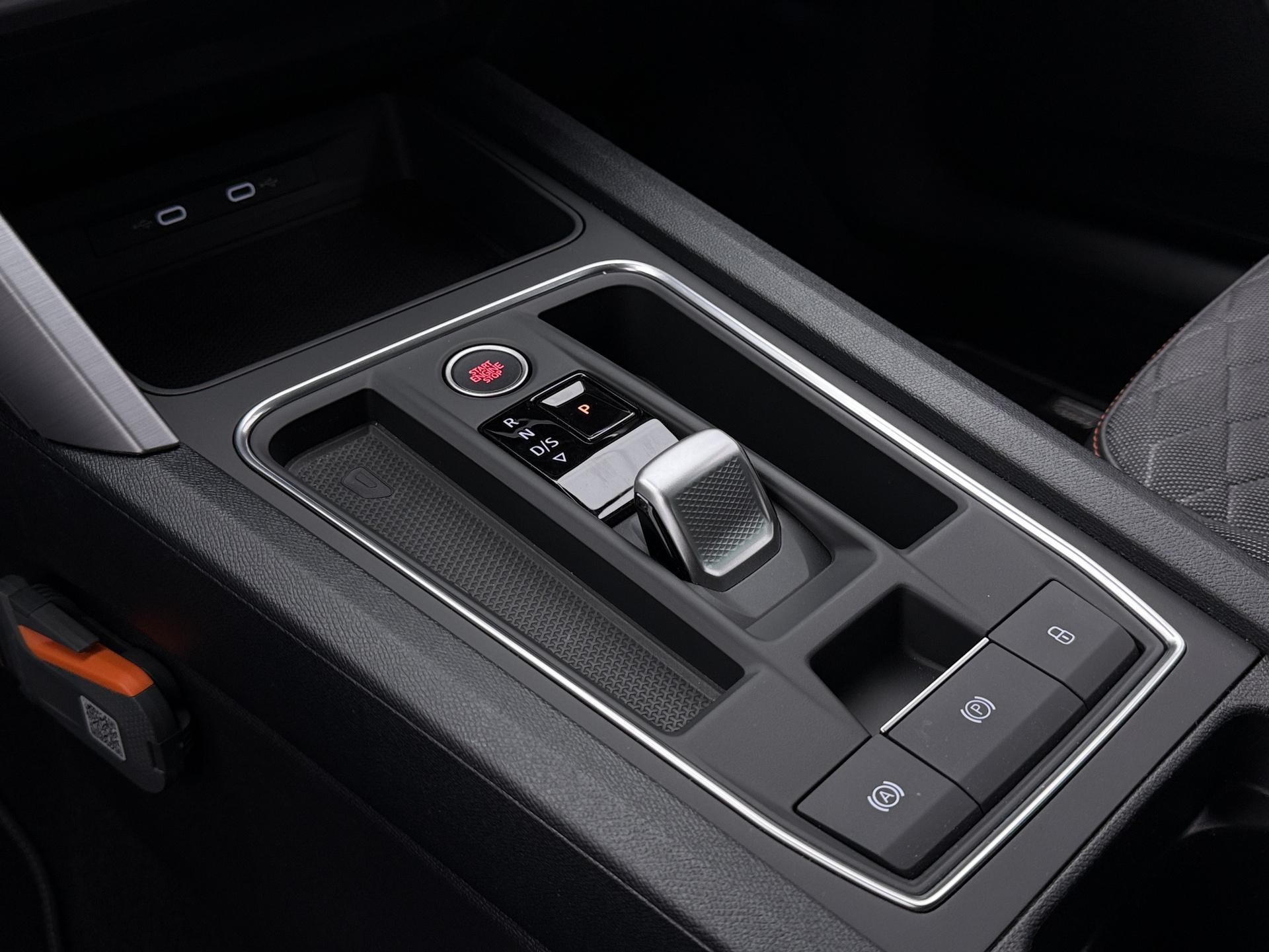 Foto van Seat Seat Leon SP E-hybrid150