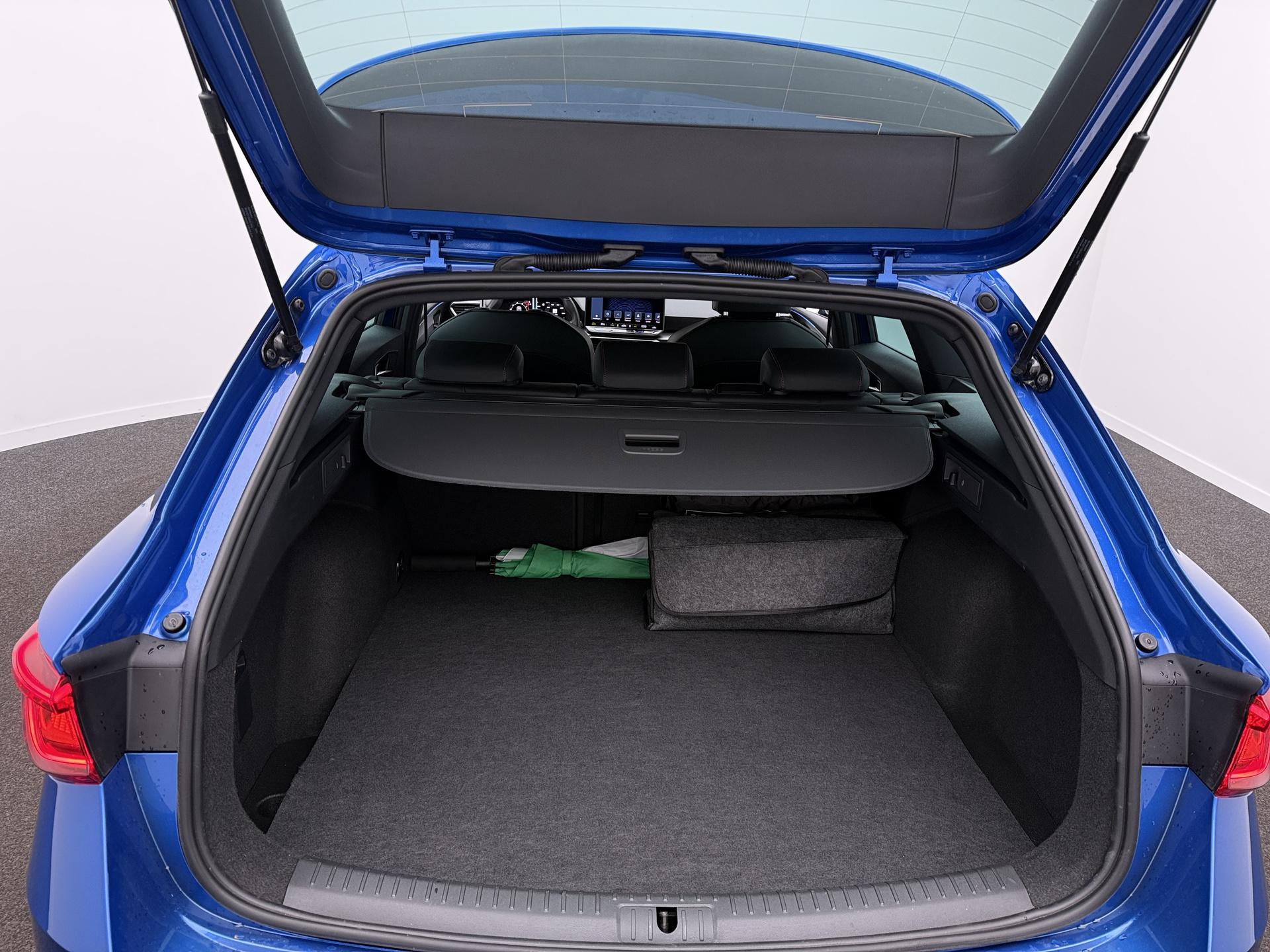 Foto van Seat Seat Leon SP E-hybrid150