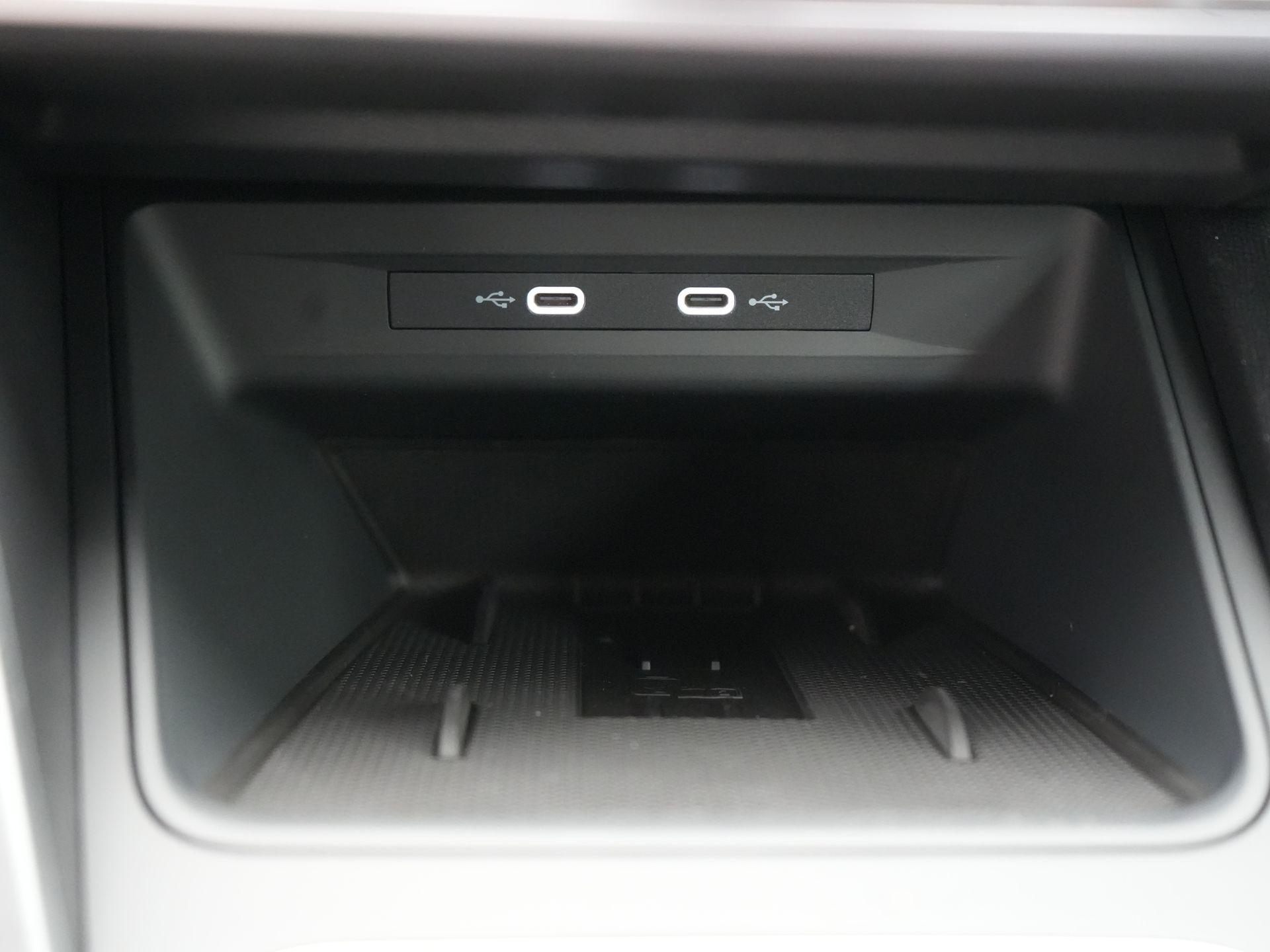 Foto van Seat Seat Leon SP E-hybrid150