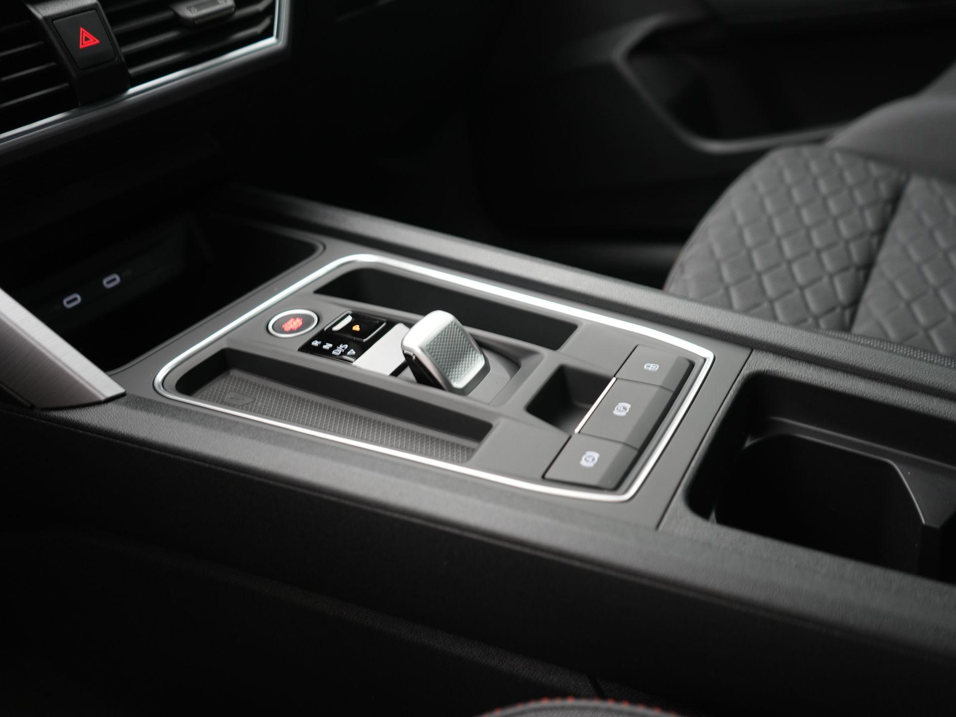 Foto van Seat Seat Leon SP E-hybrid150