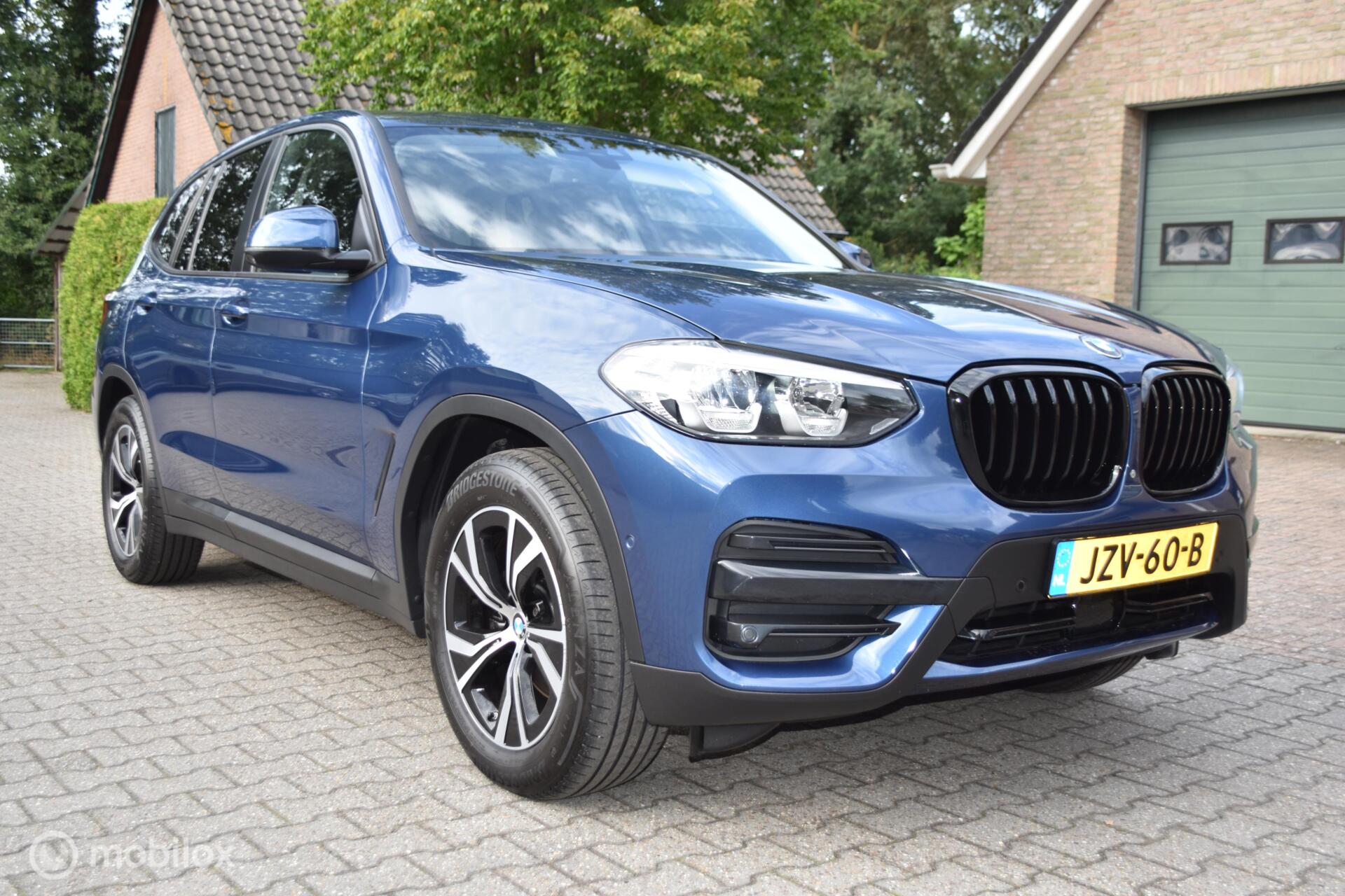 Foto van BMW X3 Xdrive20i