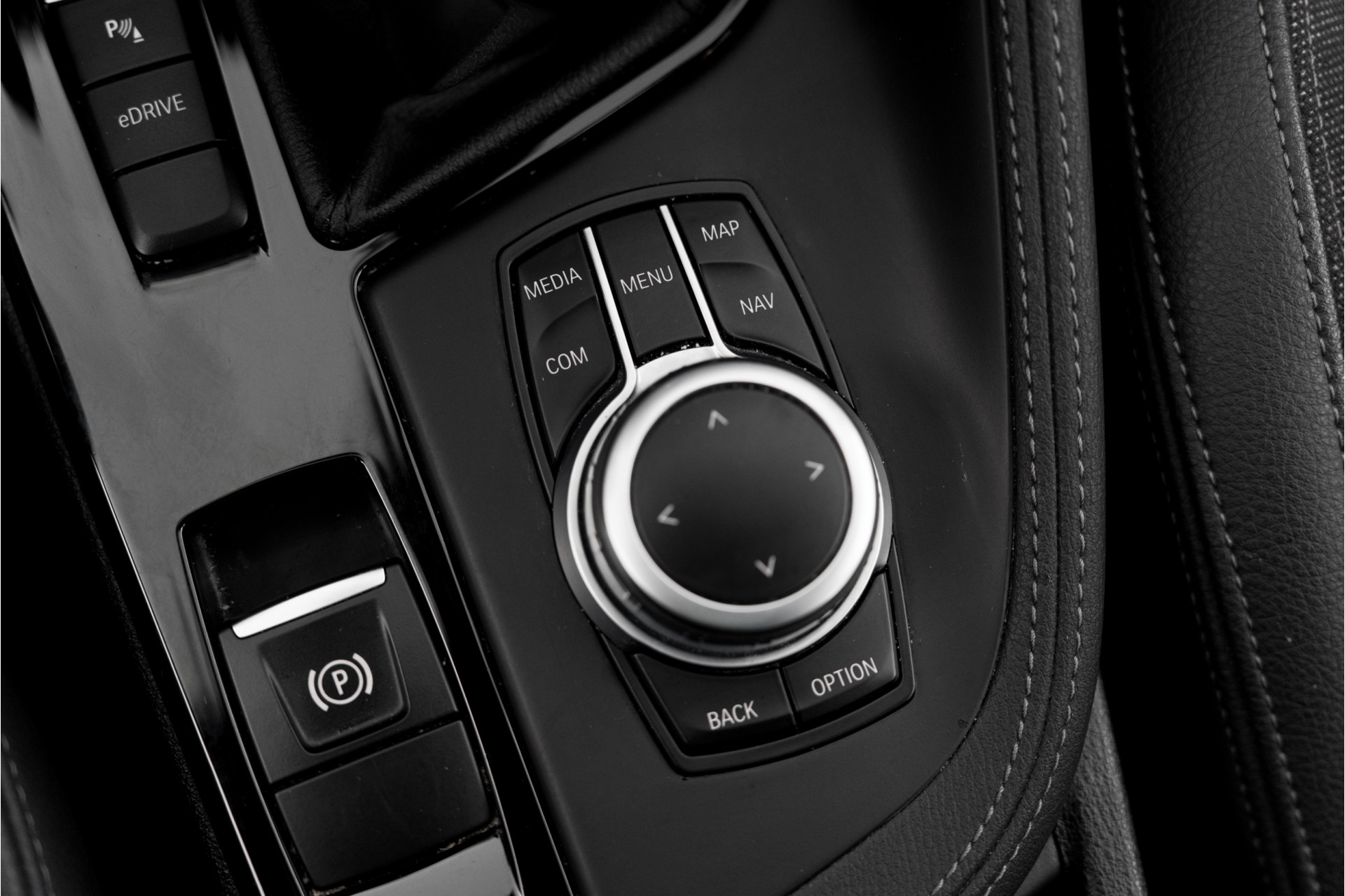 Foto van BMW X1 Xdrive25e