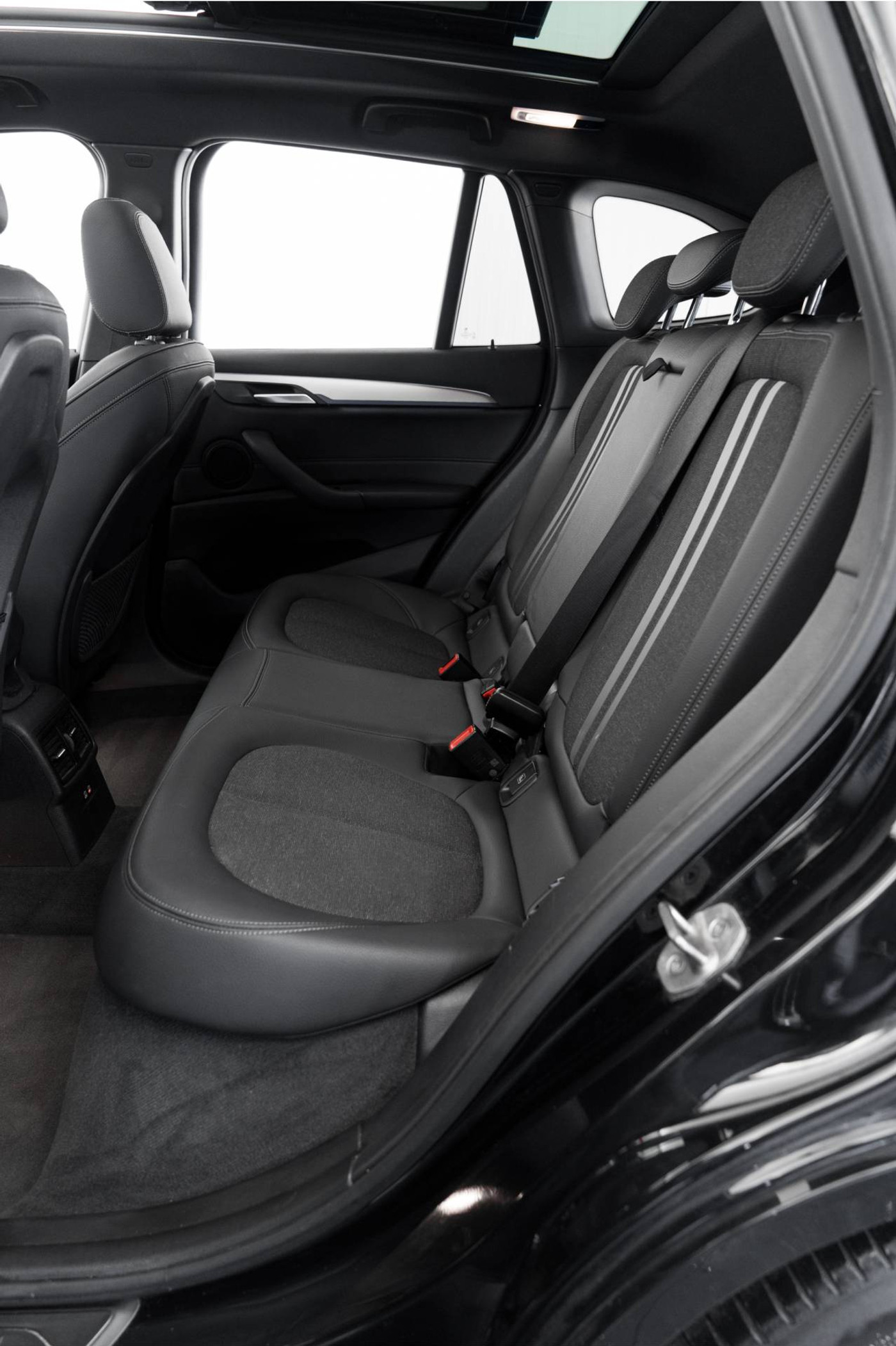 Foto van BMW X1 Xdrive25e
