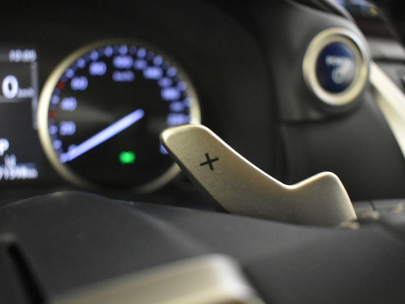 Foto van Lexus Lexus Nx300h