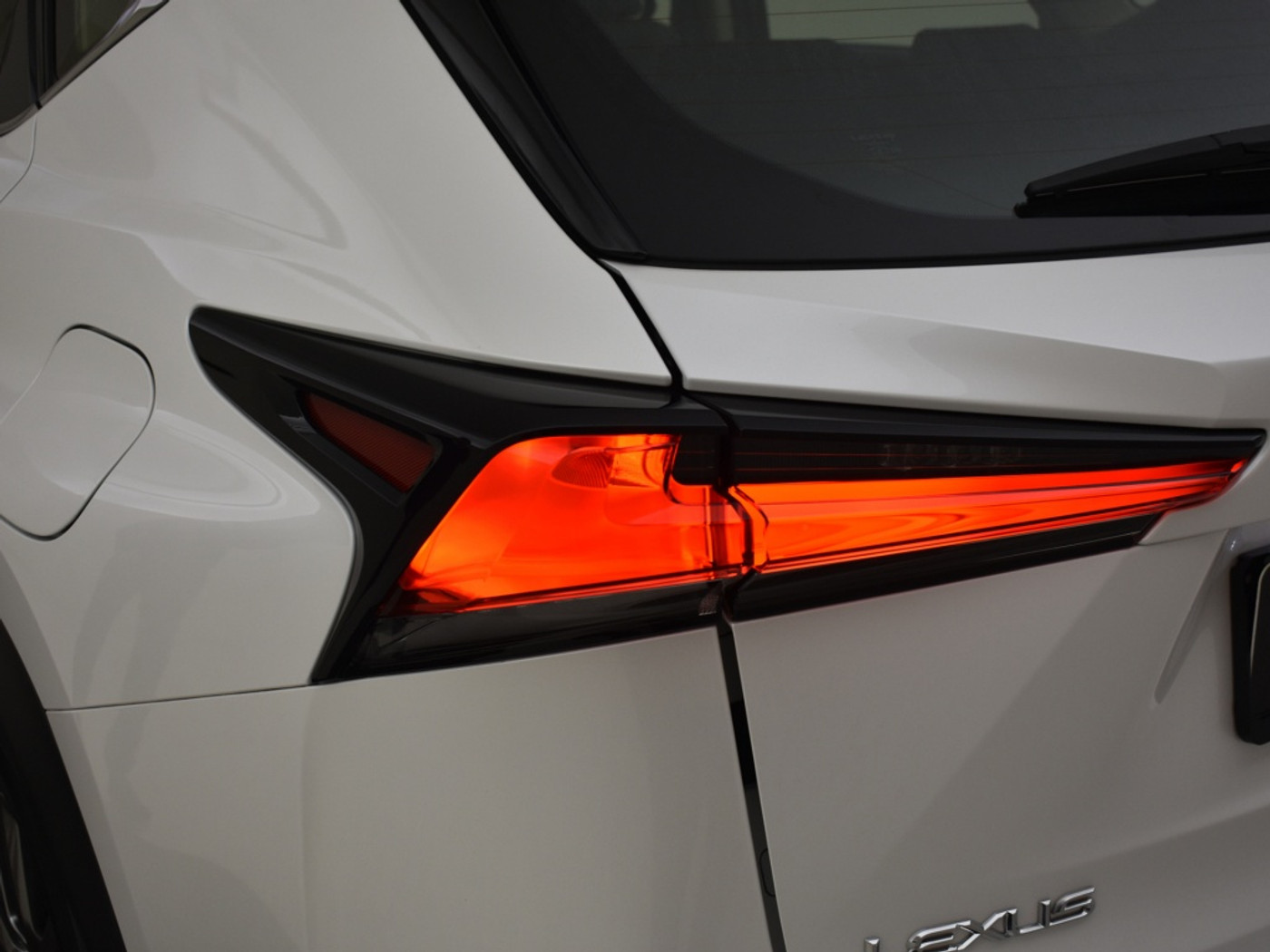 Foto van Lexus Lexus Nx300h
