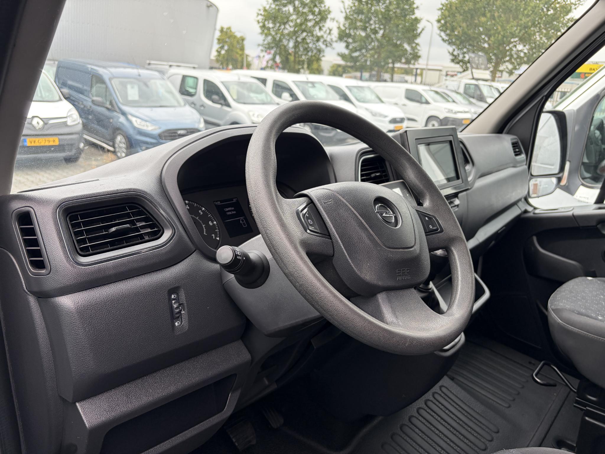 Foto van Opel Movano