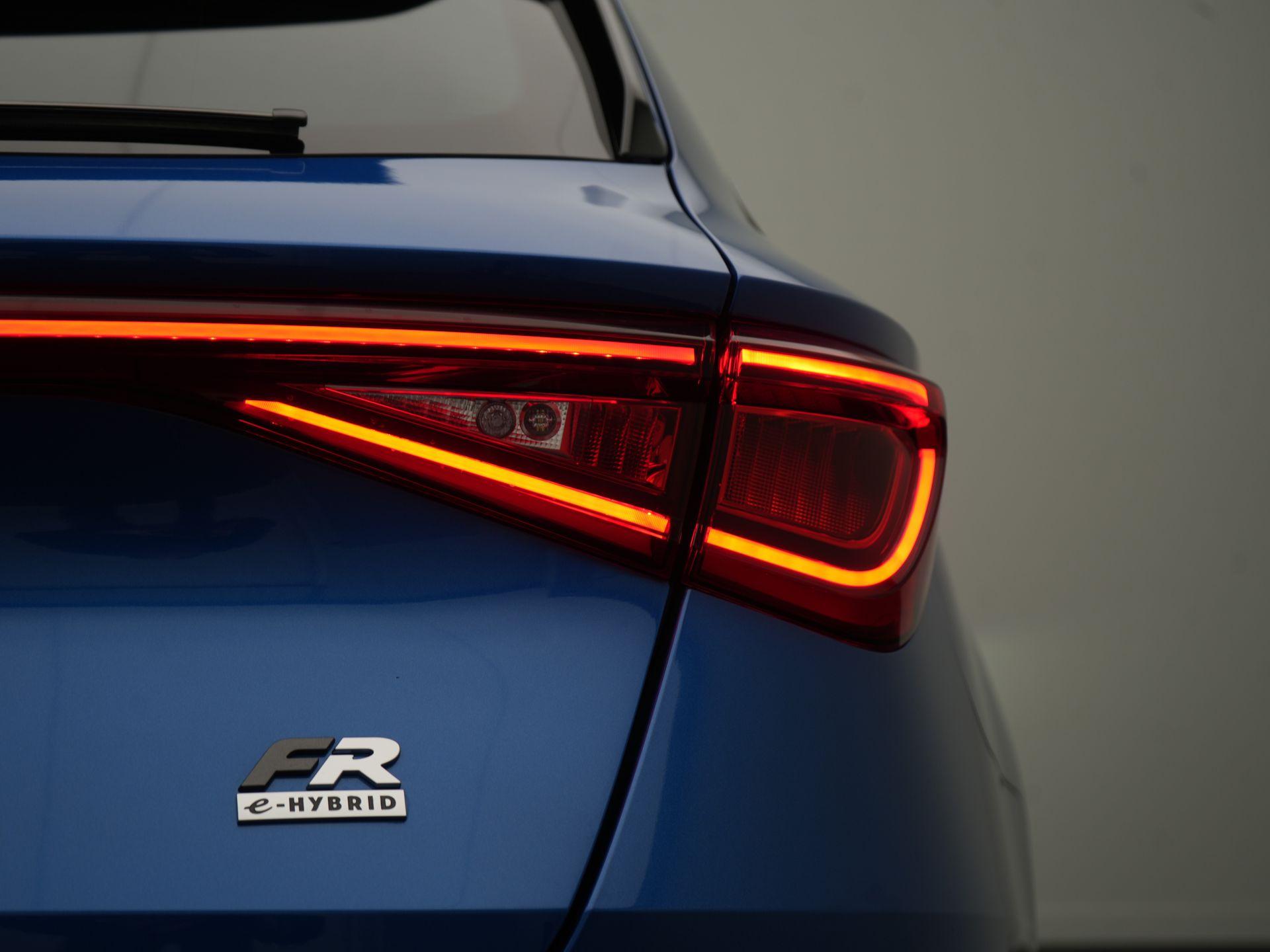 Foto van Seat Seat Leon SP E-hybrid150