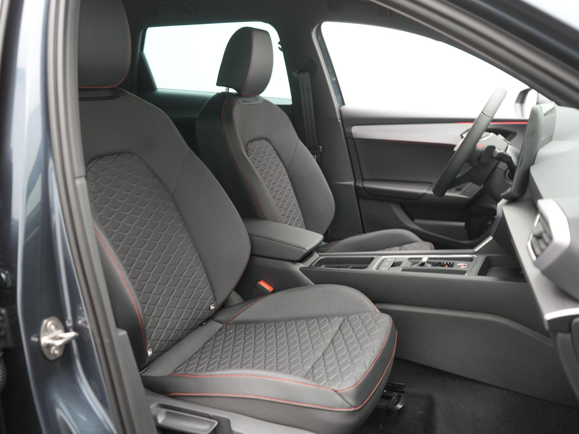 Foto van Seat Seat Leon SP E-hybrid150