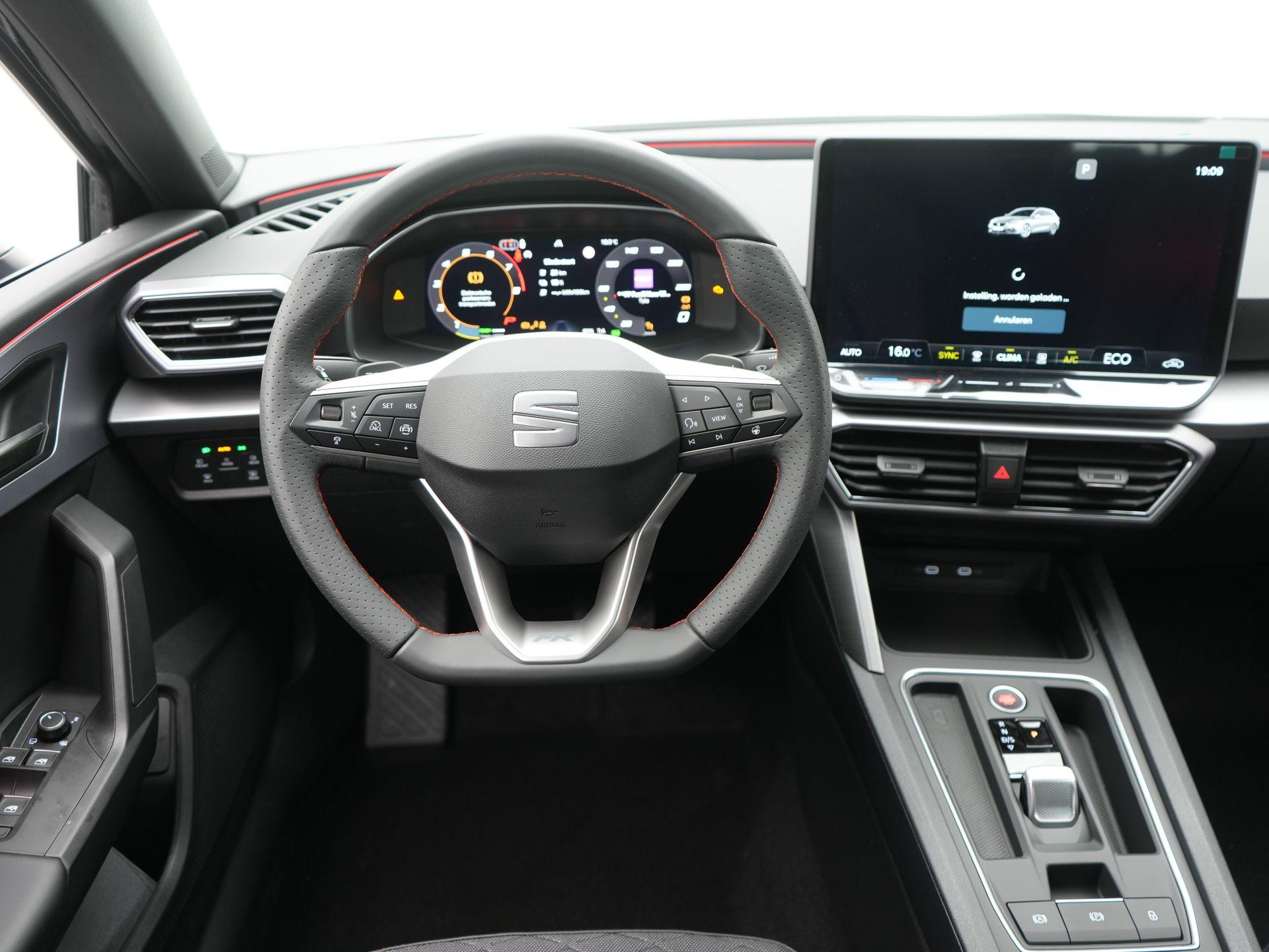 Foto van Seat Seat Leon SP E-hybrid150
