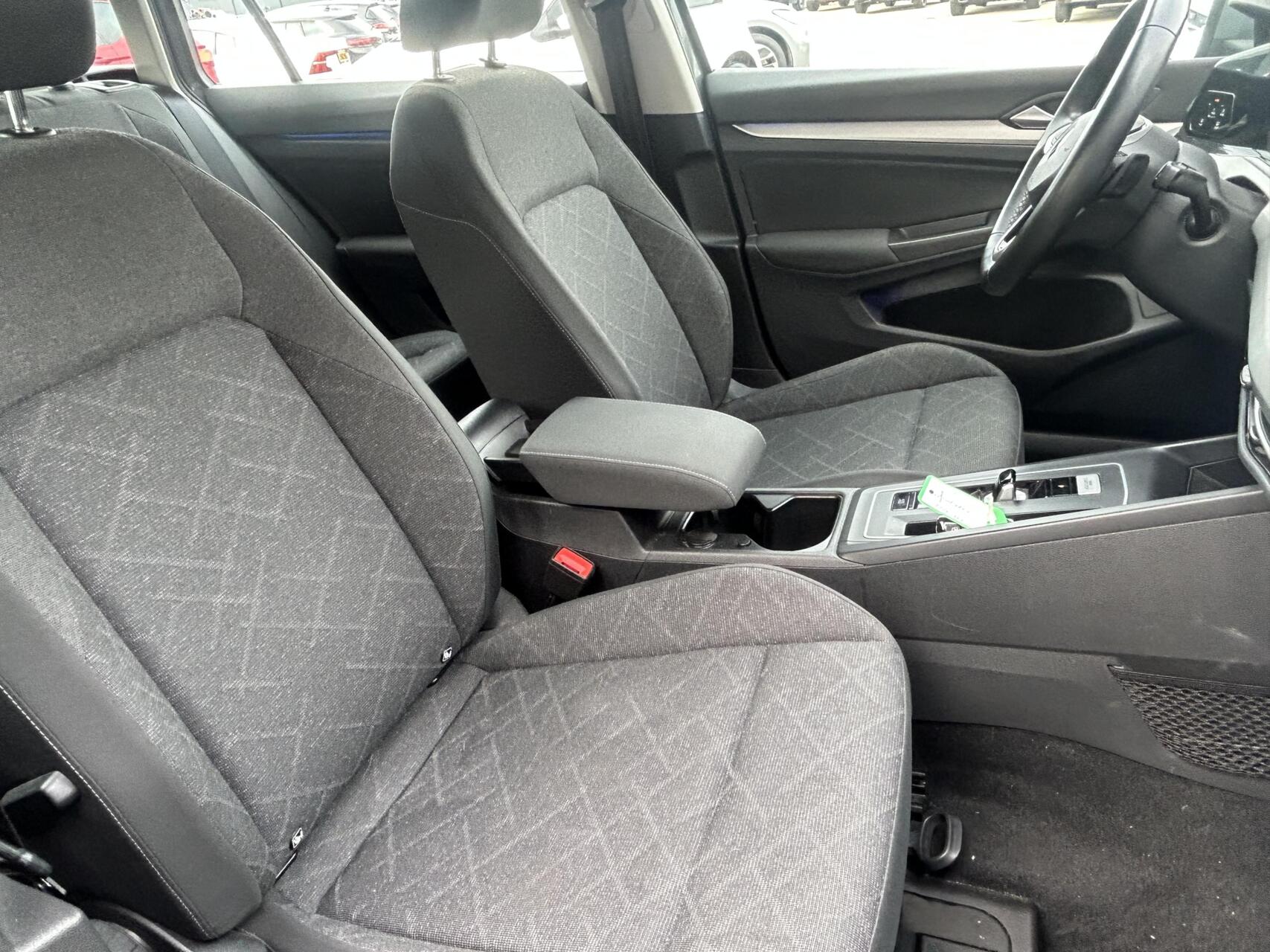 Foto van Volkswagen Golf Variant